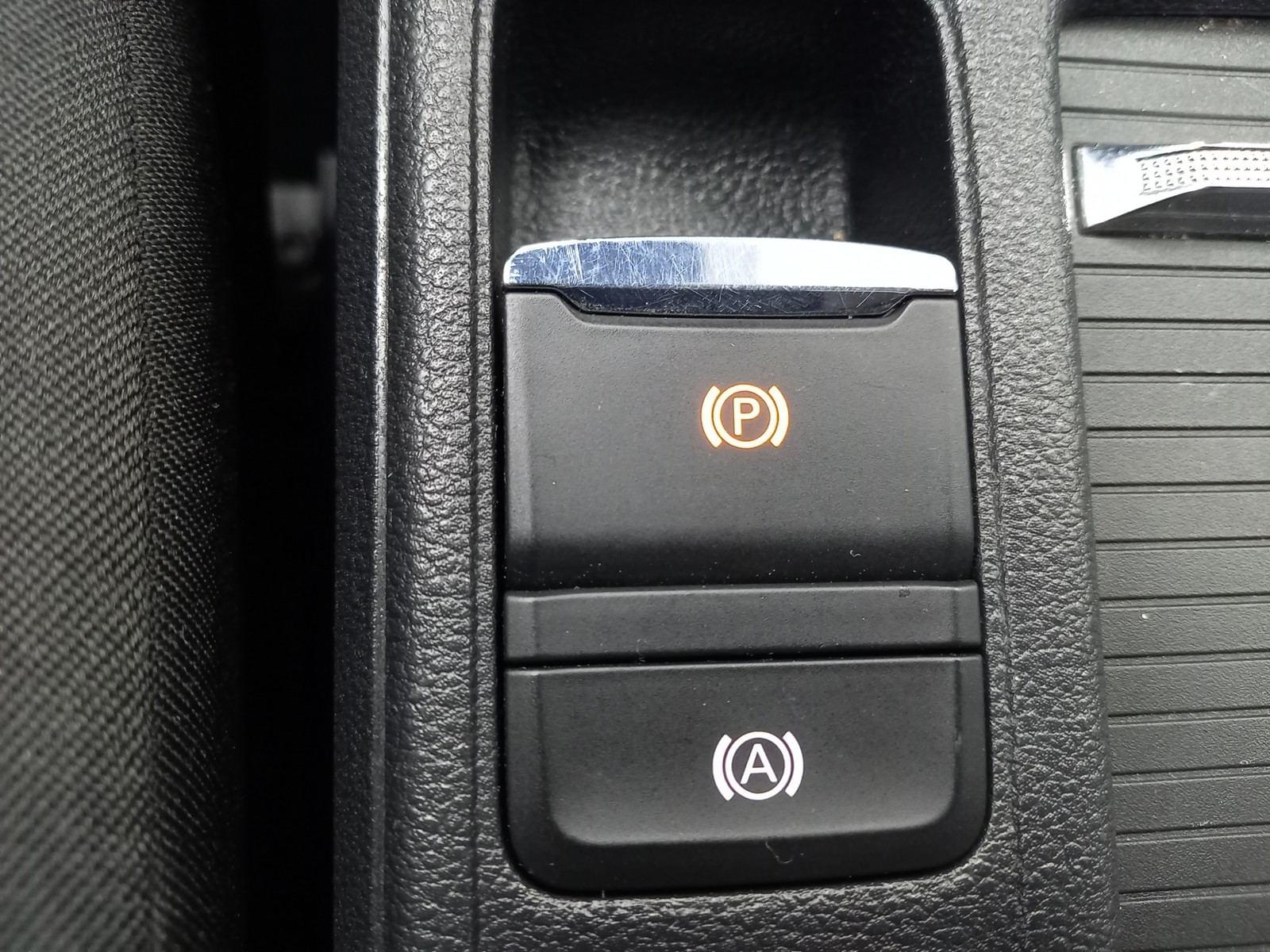 SKODA OCTAVIA Combi 1.0 TSI 81kW 110CV DSG MHEV Ambi. 31