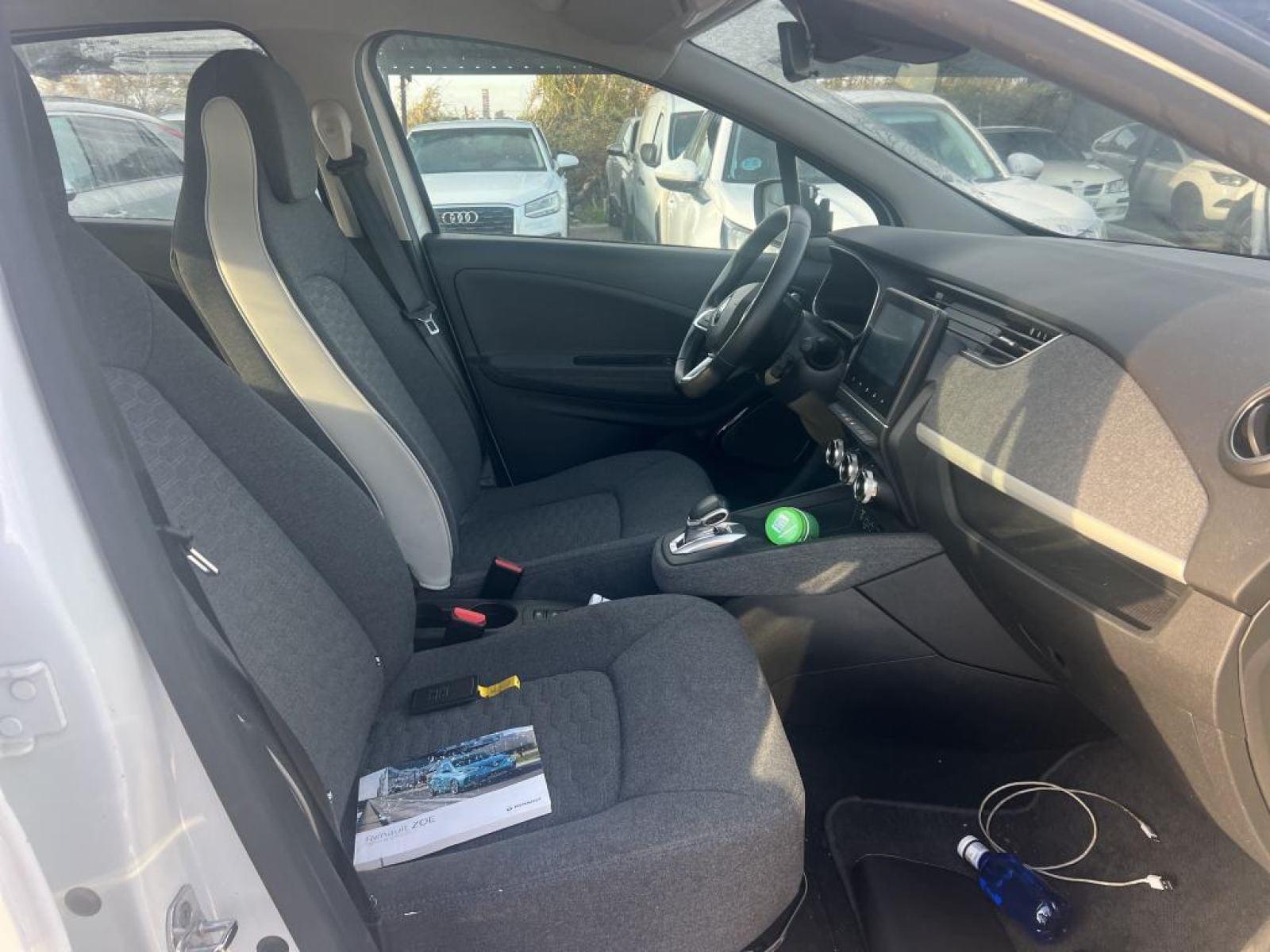 RENAULT ZOE Intens 80 kW R110 Batería 50kWh 4 