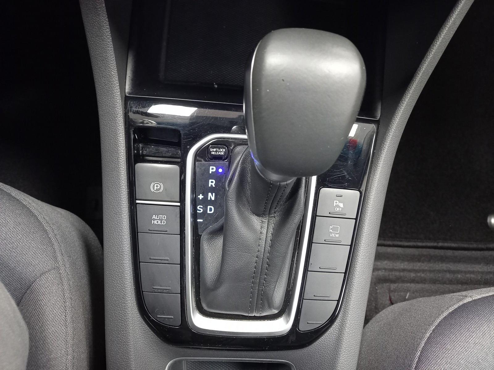 HYUNDAI IONIQ 1.6 GDI HEV Klass DCT 24 