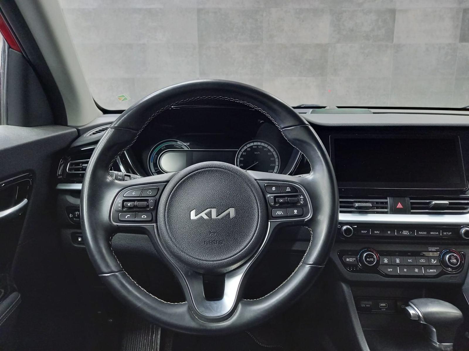 KIA NIRO crossover 1.6 GDi PHEV 104kW 141CV Drive 11