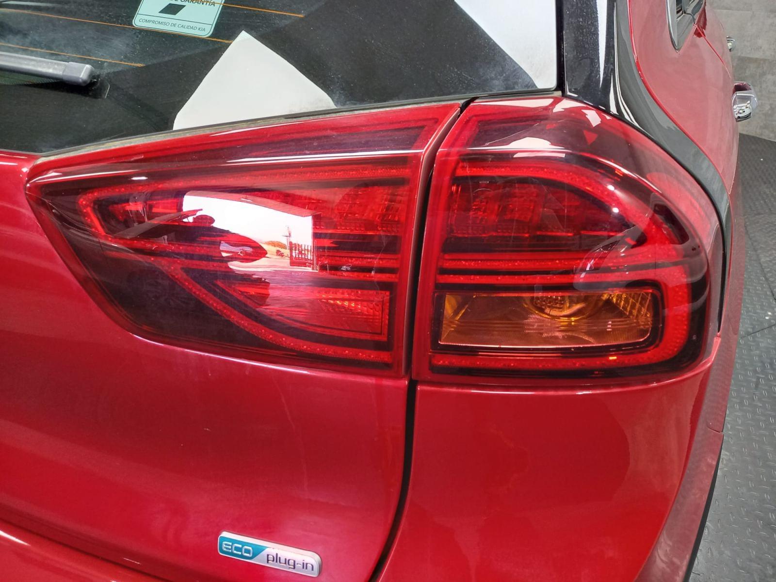 KIA NIRO crossover 1.6 GDi PHEV 104kW 141CV Drive 14