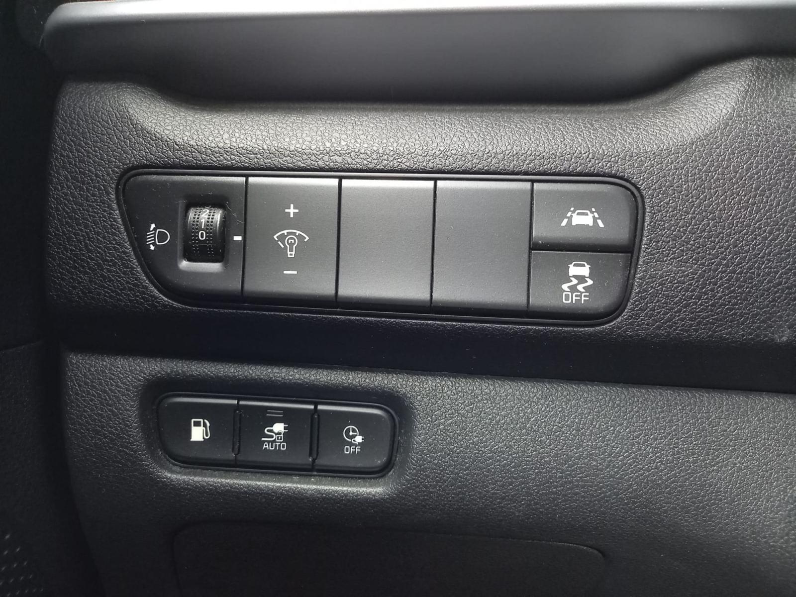 KIA NIRO crossover 1.6 GDi PHEV 104kW 141CV Drive 27