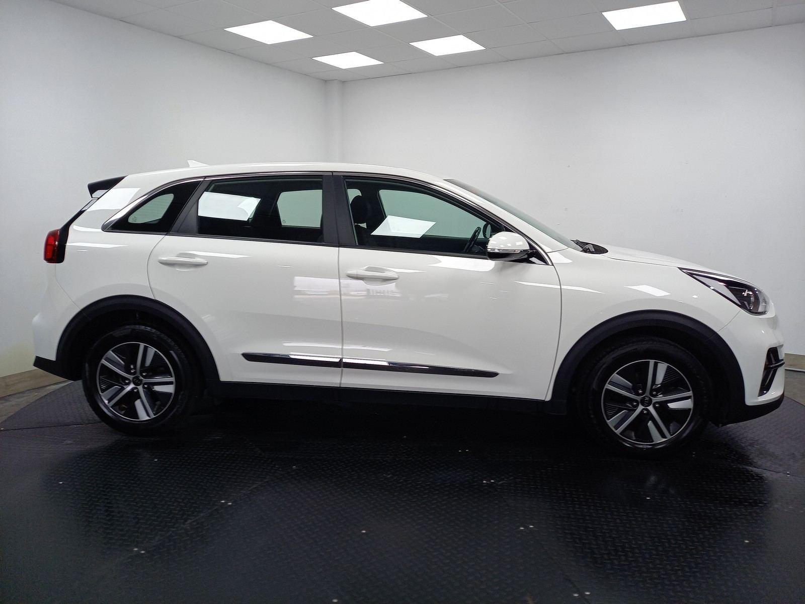 KIA NIRO crossover 1.6 GDi PHEV 104kW (141CV) 3 