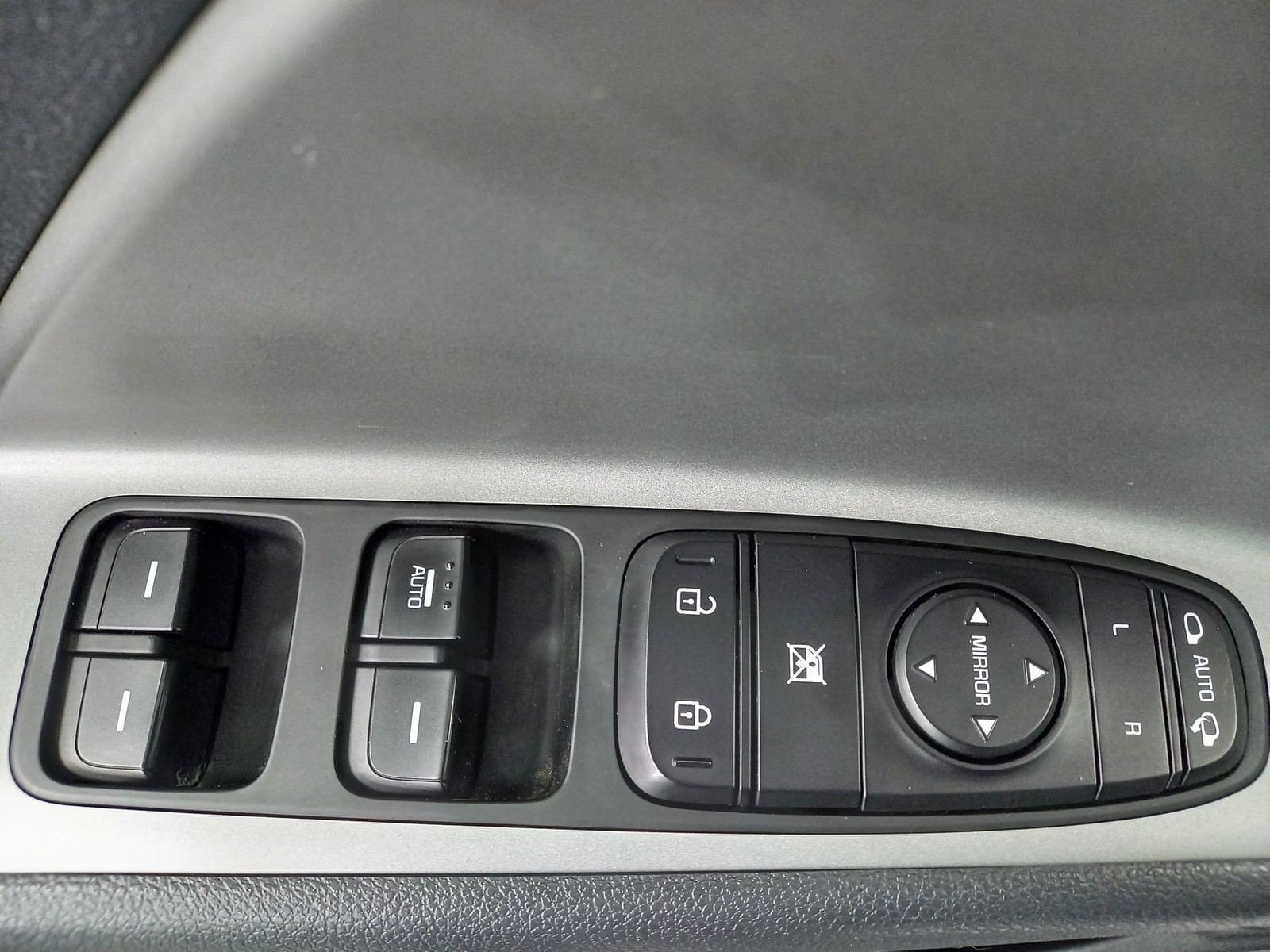 KIA NIRO crossover 1.6 GDi PHEV 104kW (141CV) 10 