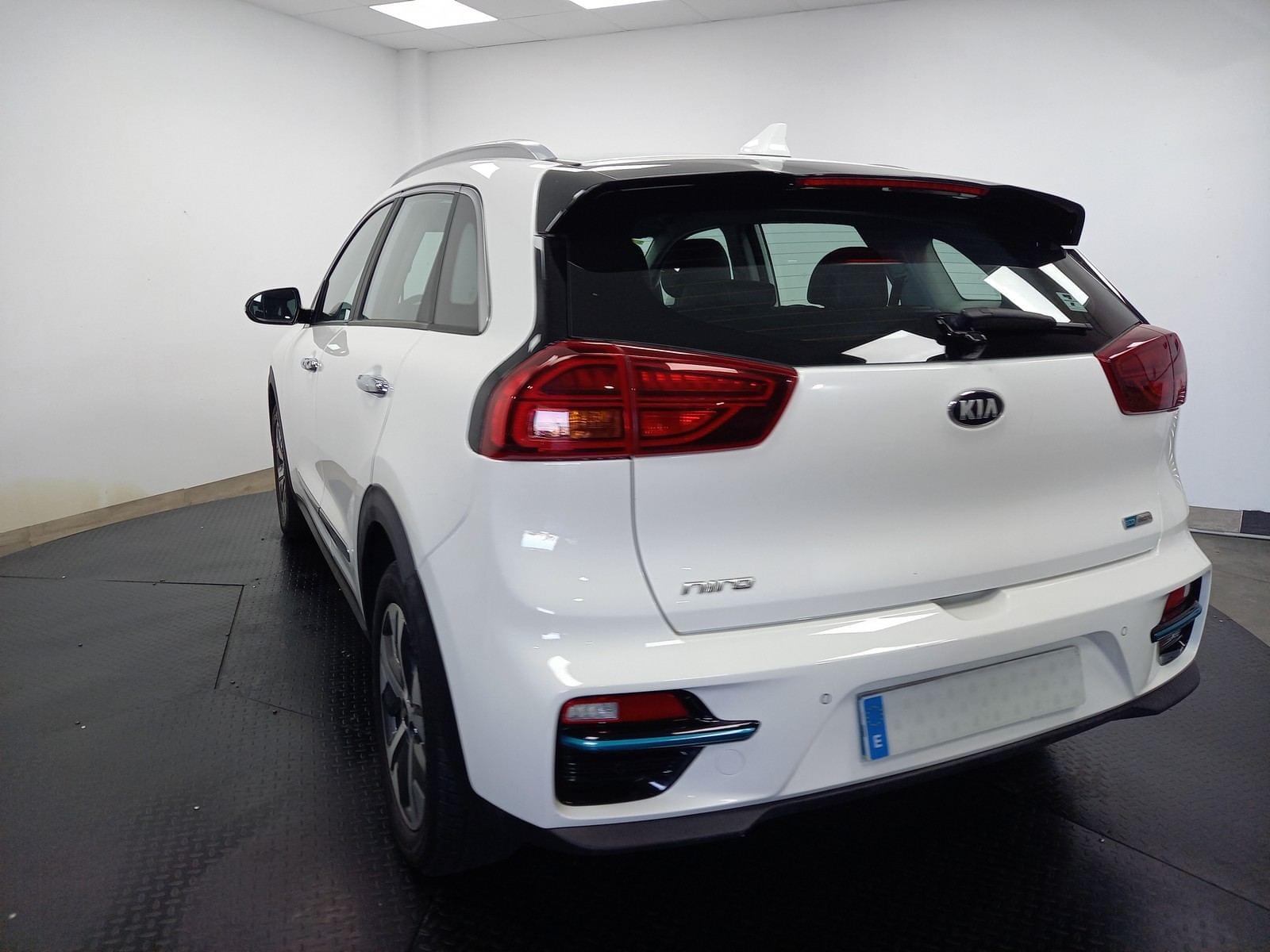 KIA E-NIRO 150kW (204CV) Drive (Long Range) 6 