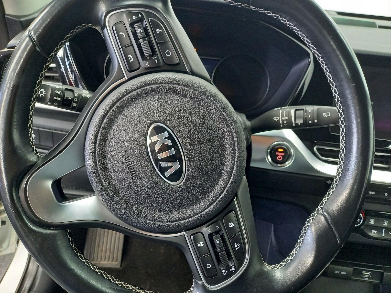 KIA E-NIRO 150kW (204CV) Drive (Long Range) 15 