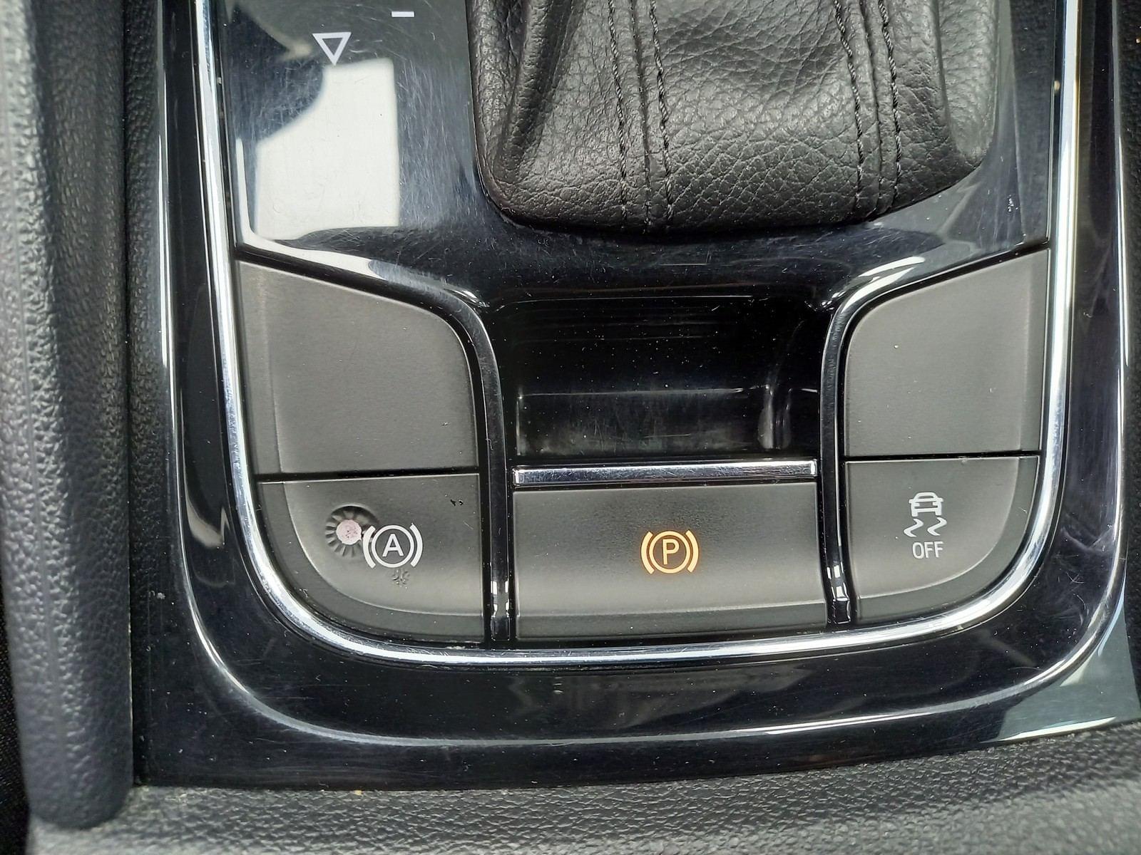 SKODA KAROQ 2.0 TDI 110kW (150CV) DSG 4X4 Ambition 14 