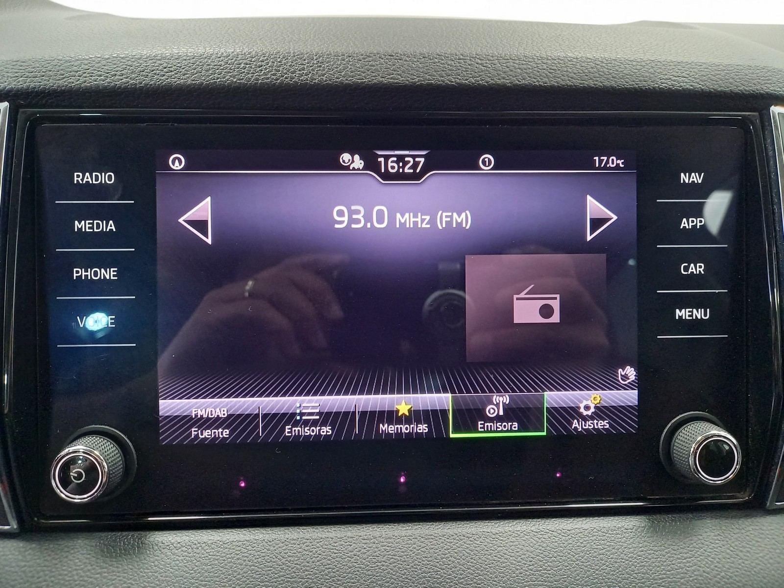 SKODA KAROQ 2.0 TDI 110kW (150CV) DSG 4X4 Ambition 17 