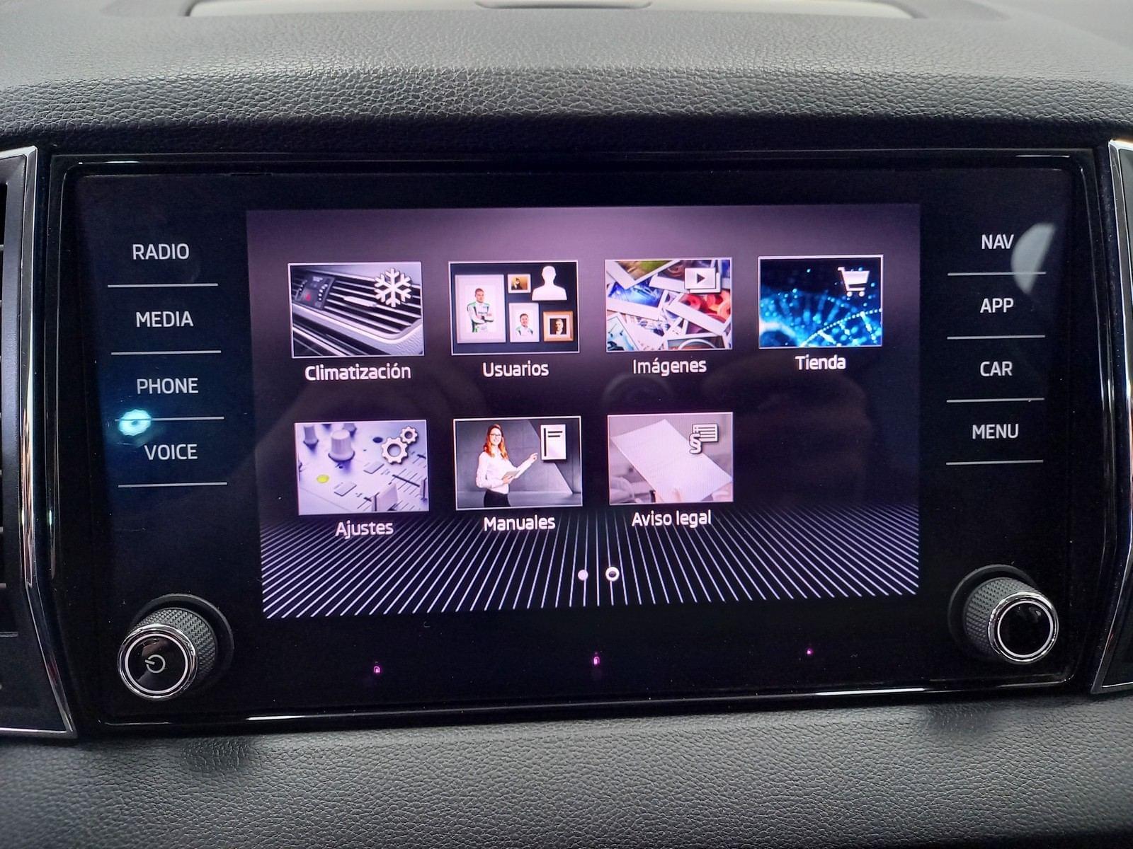 SKODA KAROQ 2.0 TDI 110kW (150CV) DSG 4X4 Ambition 29 