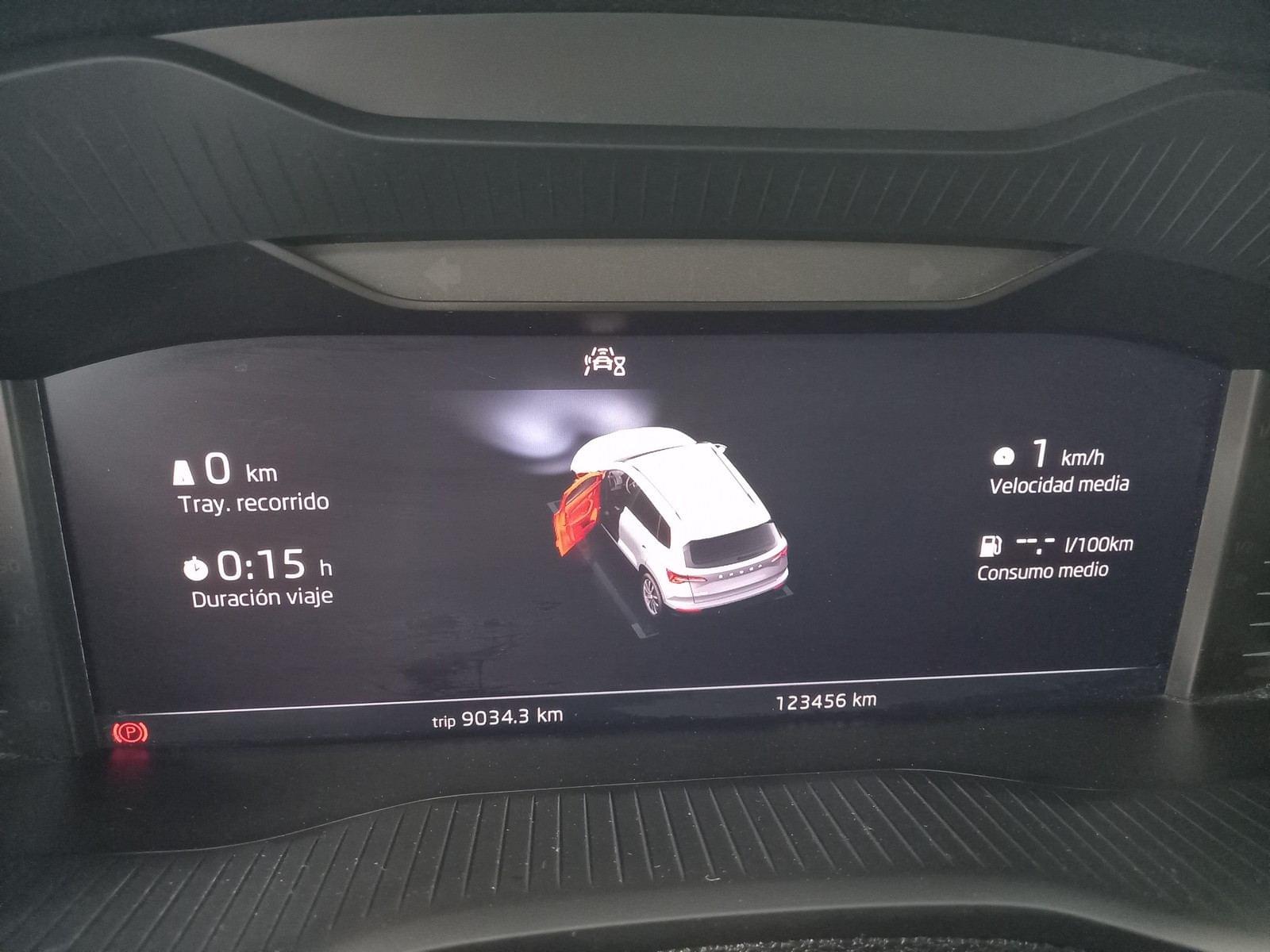 SKODA KAROQ 2.0 TDI 110kW (150CV) DSG 4X4 Ambition 32 