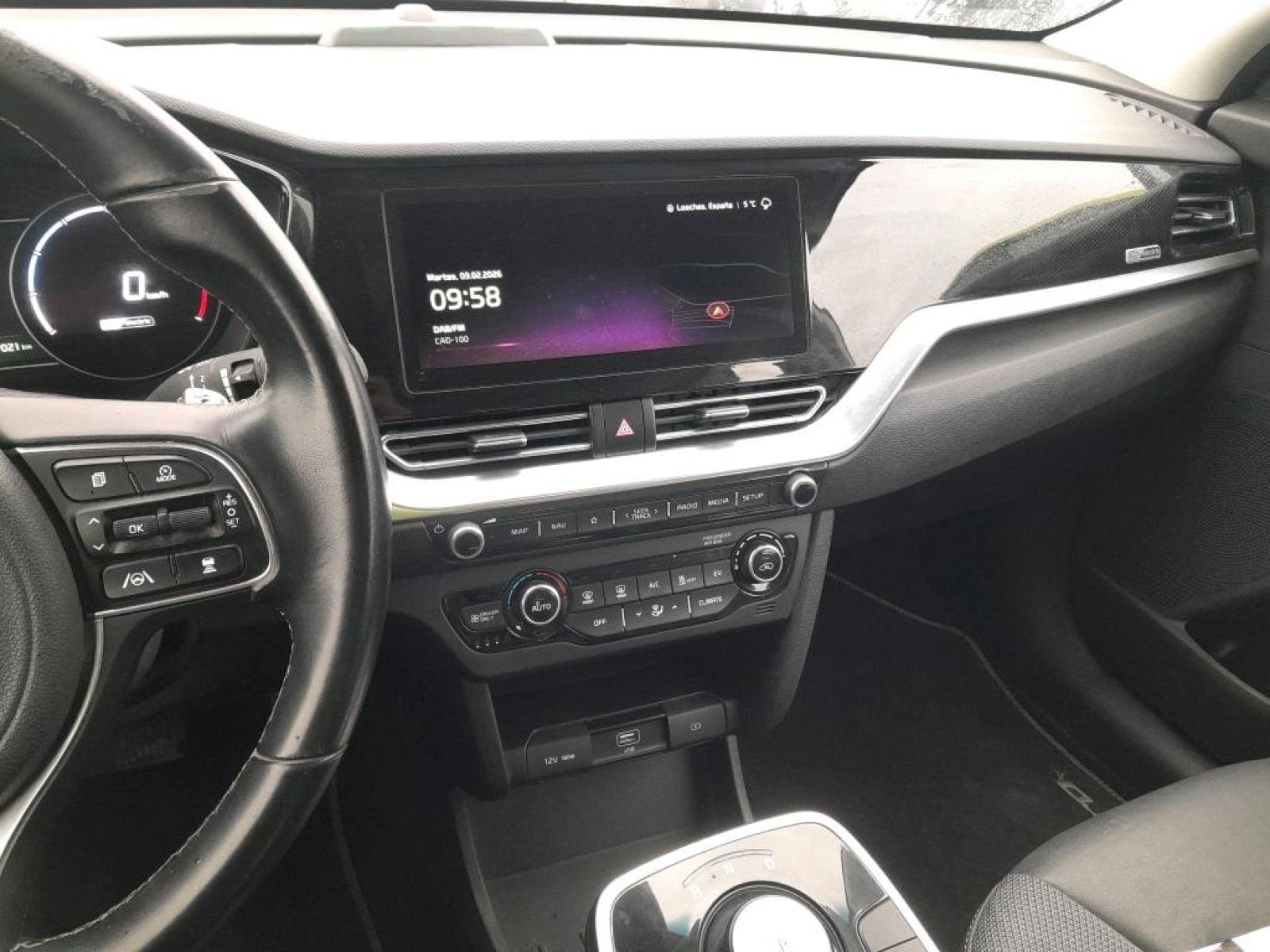 KIA E-NIRO 150kW (204CV) Drive (Long Range) 11 