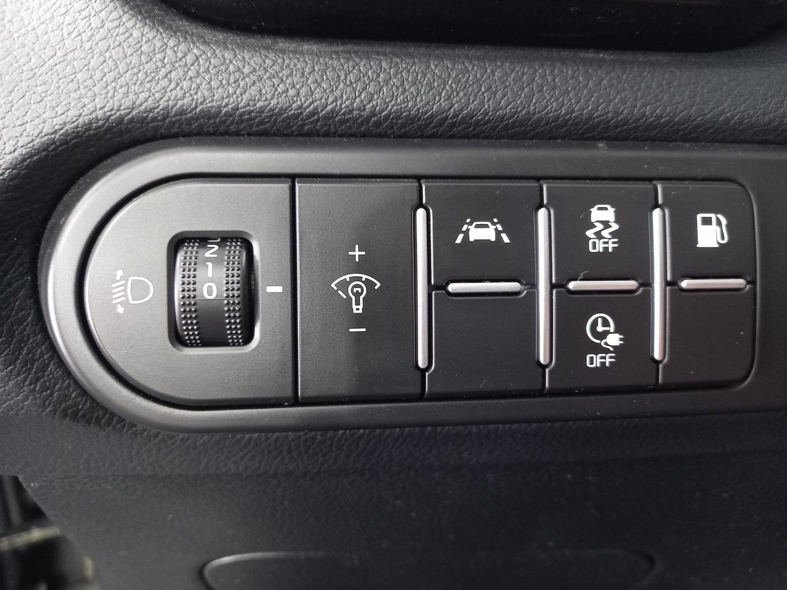 KIA XCEED 1.6 GDi PHEV 104kW (141CV) eDrive (AC) 11 