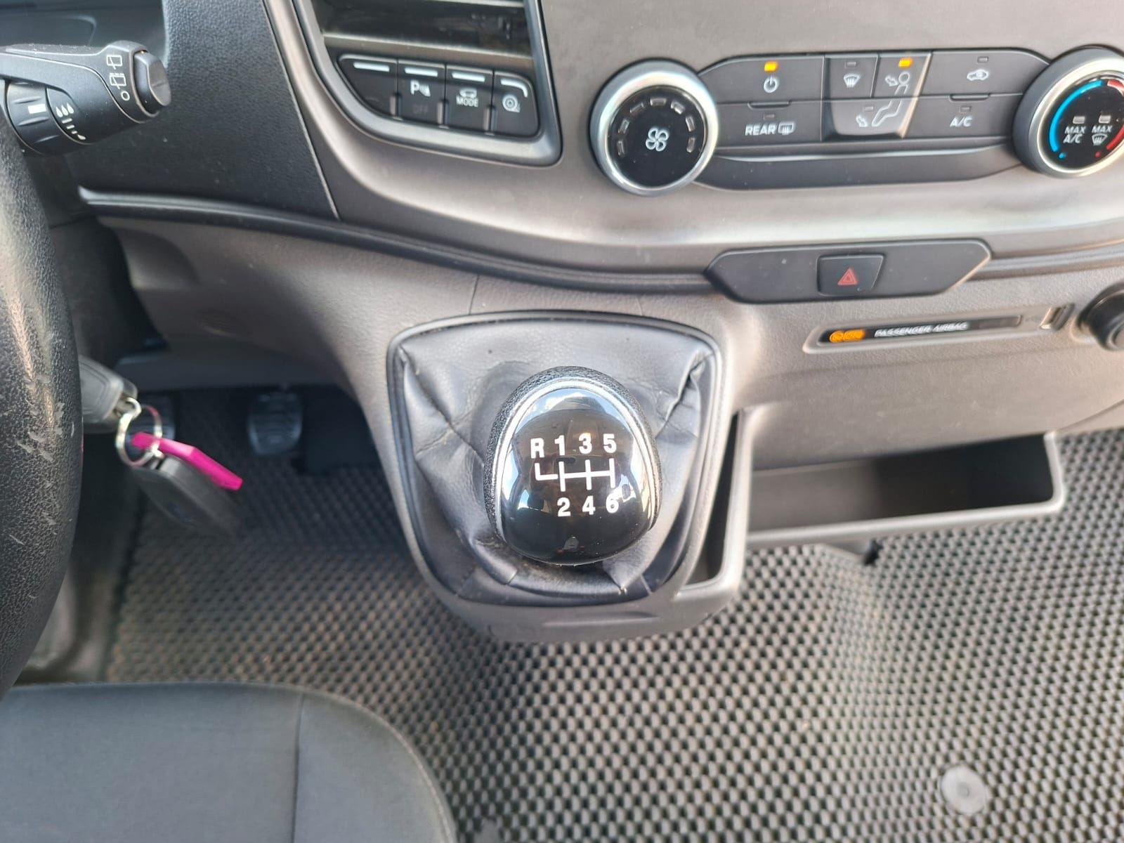 FORD TRANSIT 330 96kW L2H2 Kombi Trend MHEV - 9PLAZAS 12 