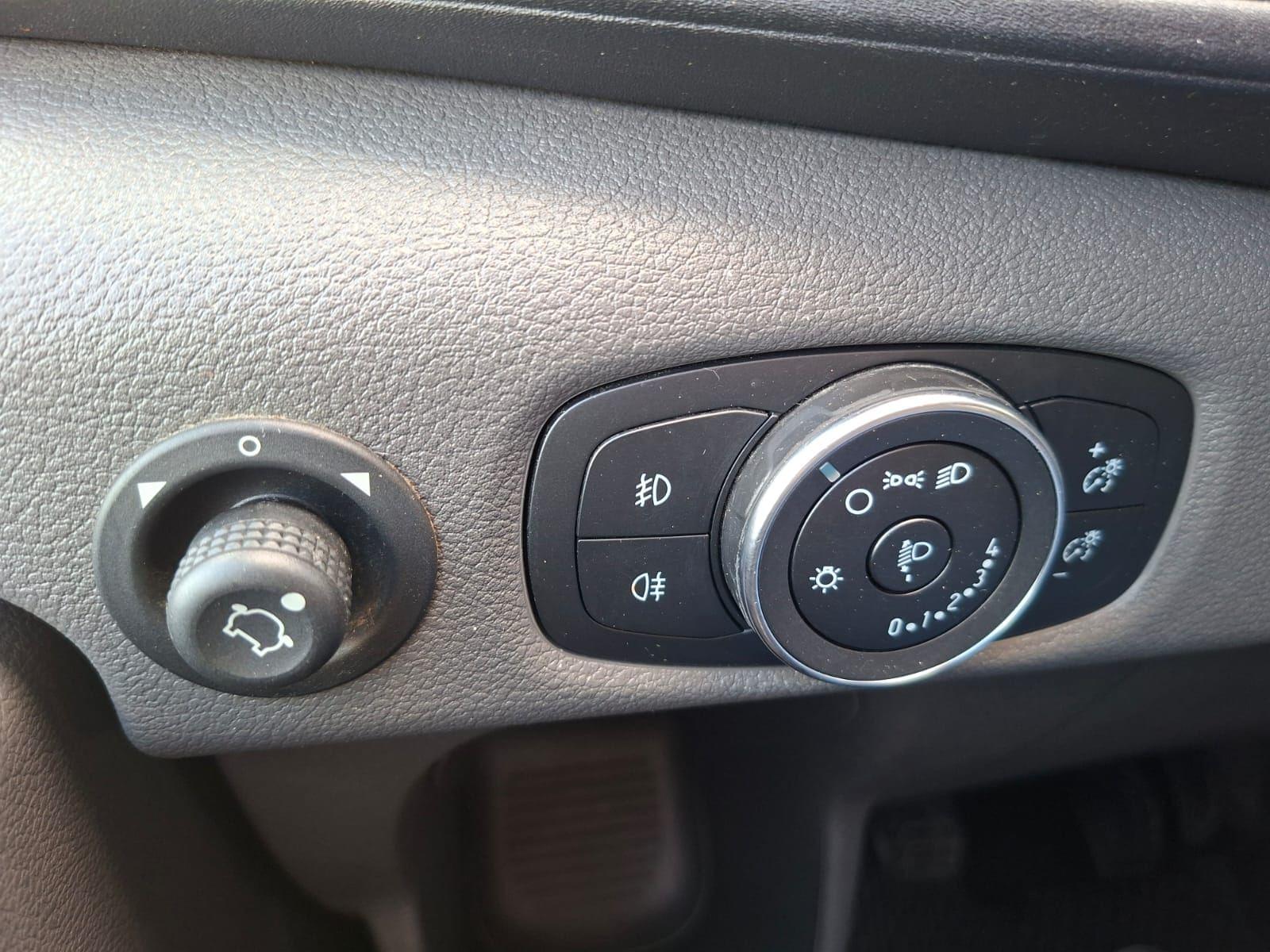 FORD TRANSIT 330 96kW L2H2 Kombi Trend MHEV - 9PLAZAS 27 