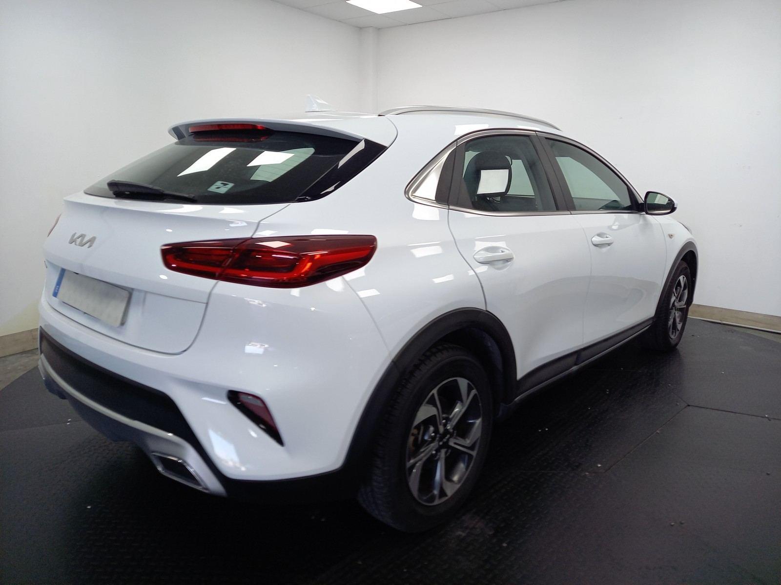 KIA XCEED 1.0 T-GDi Drive 88kW (120CV) 4