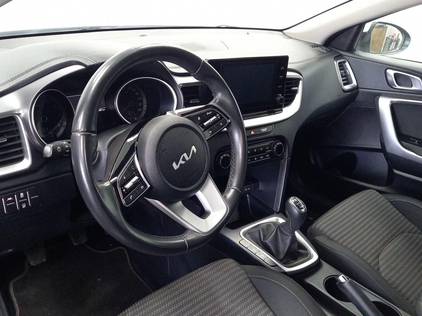 KIA XCEED 1.0 T-GDi Drive 88kW (120CV) 25