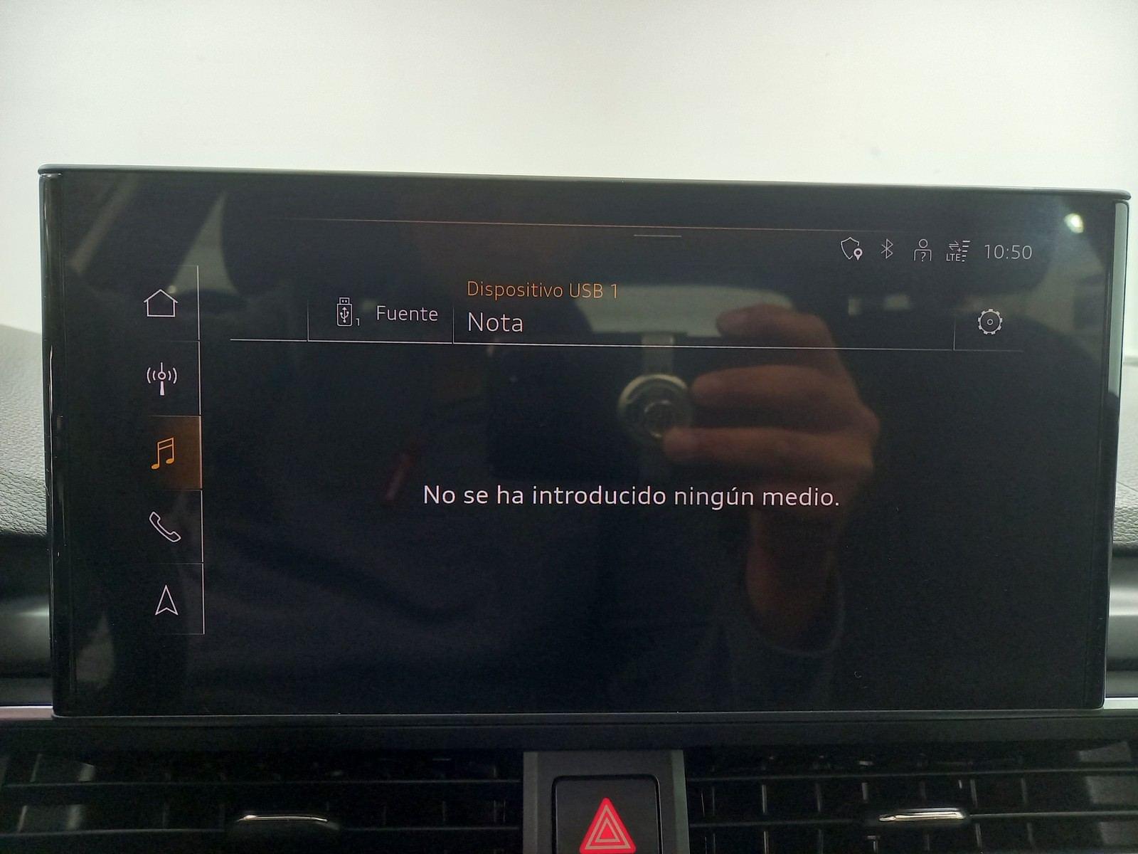 AUDI A4 Avant Advanced 35 TDI 120kW S tronic 27 