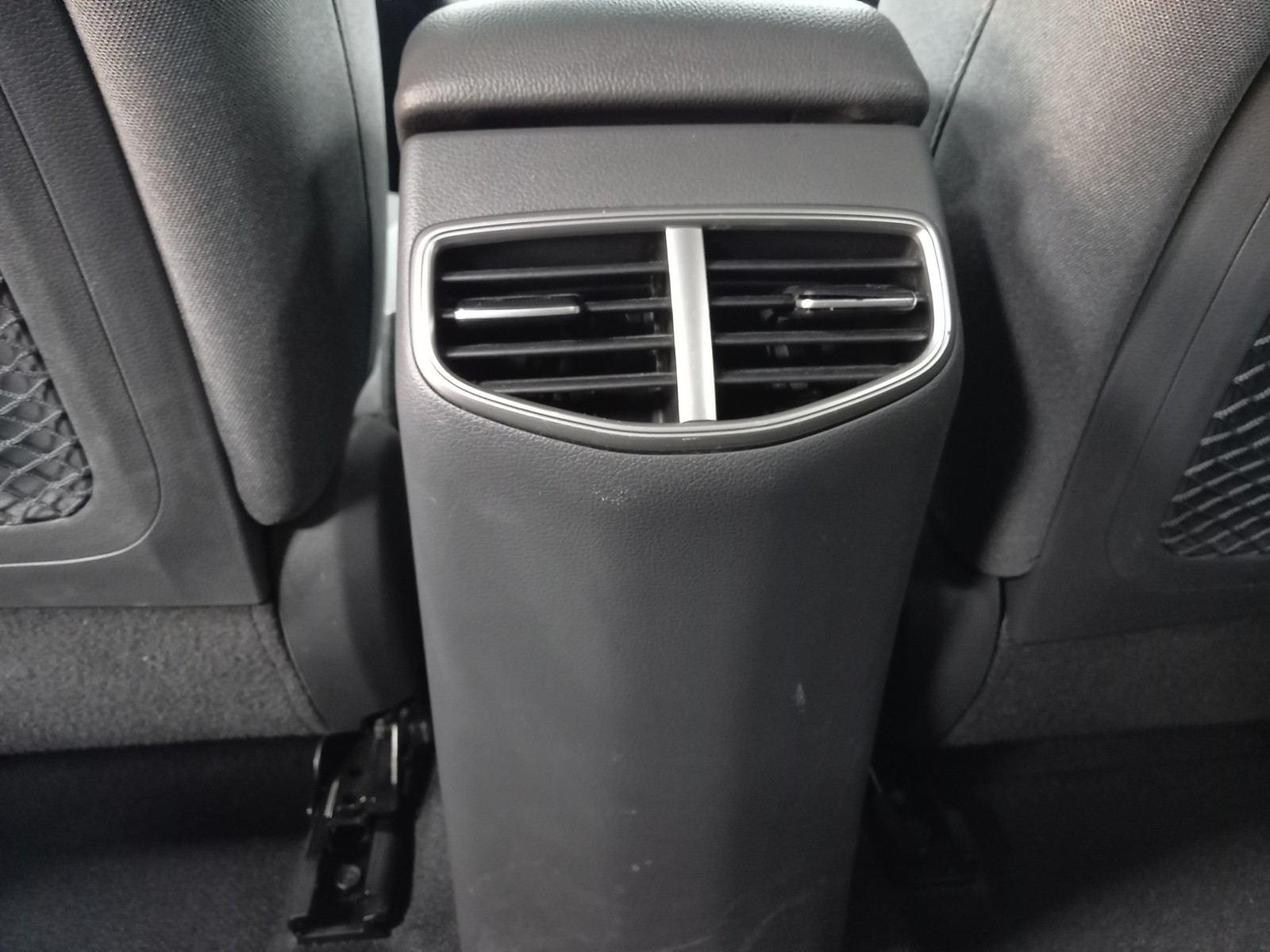 HYUNDAI IONIQ 1.6 GDI HEV Tecno DCT 27 