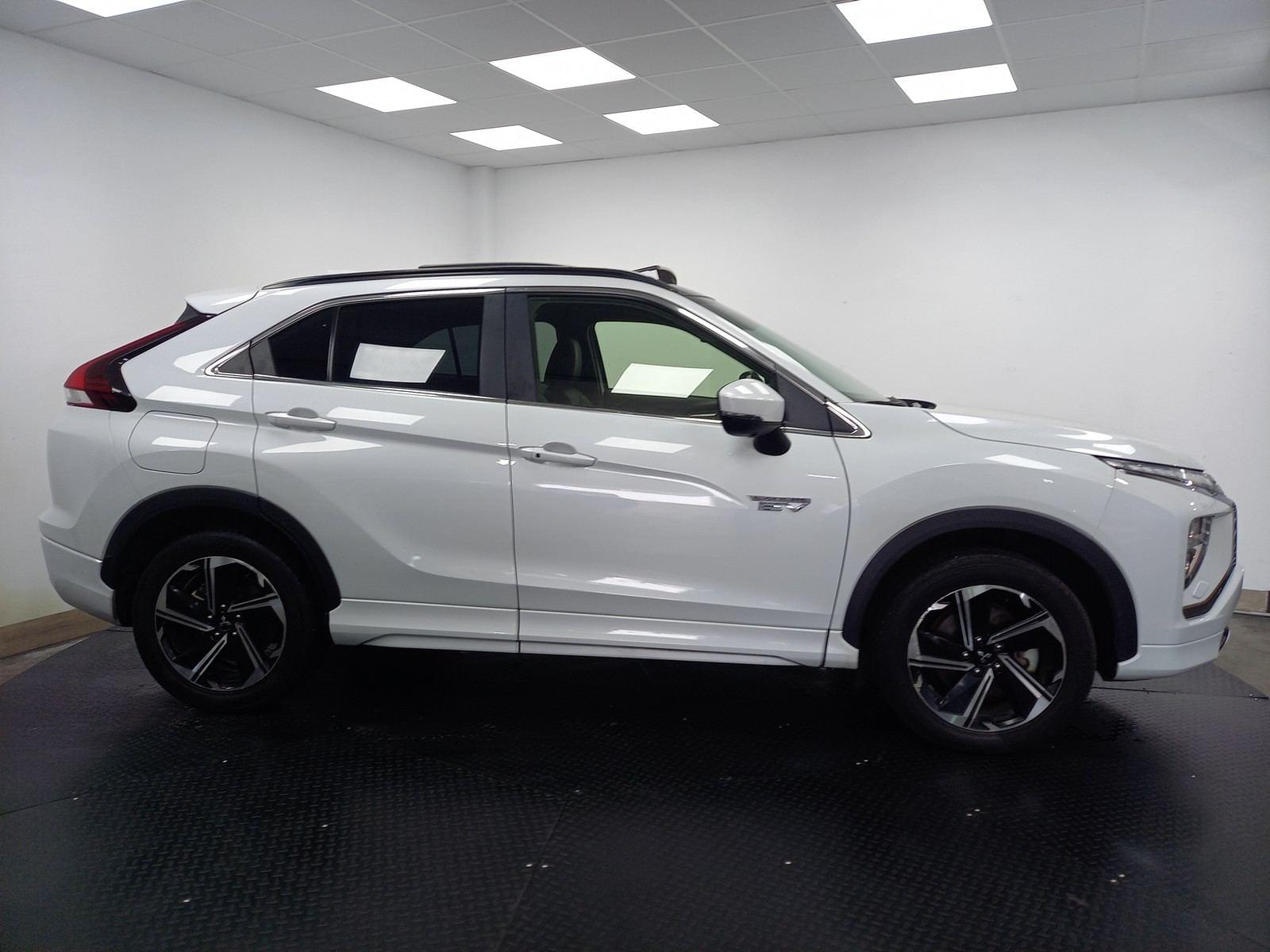 MITSUBISHI ECLIPSE CROSS PHEV KAITEKI+4 3 