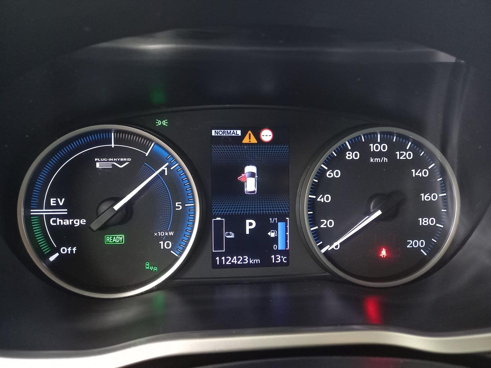 MITSUBISHI ECLIPSE CROSS PHEV KAITEKI+4 16 