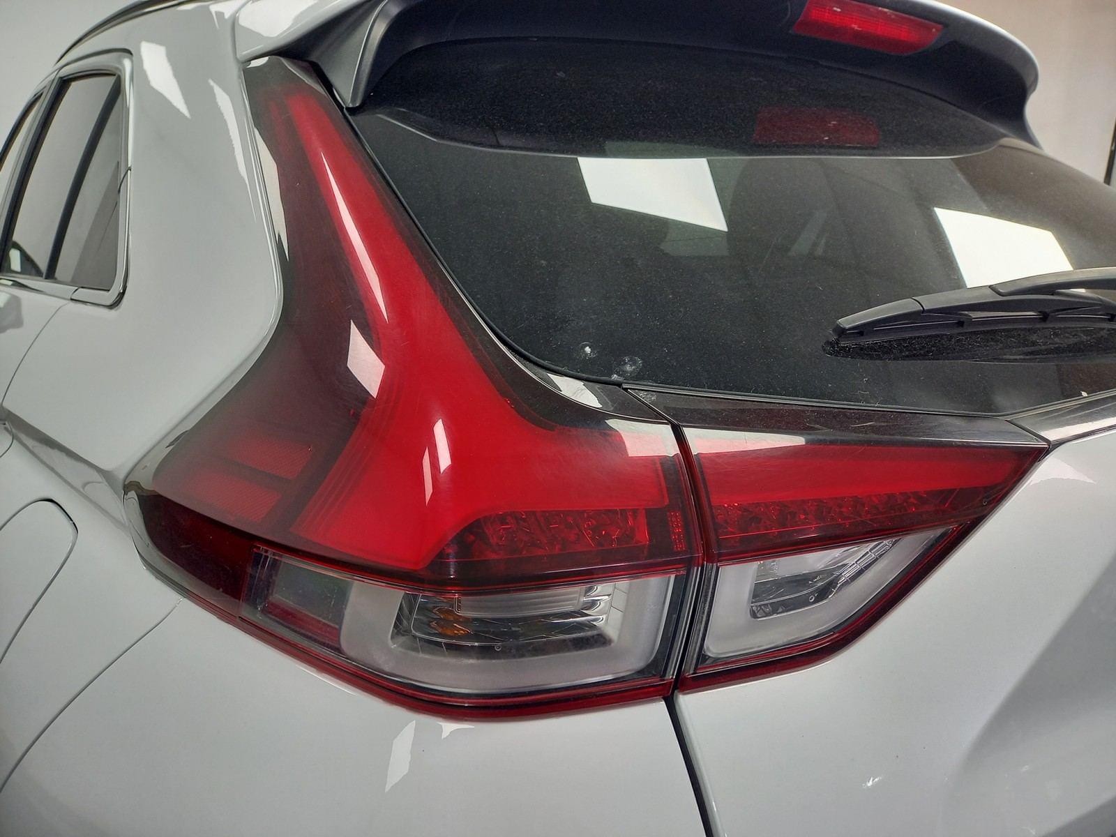 MITSUBISHI ECLIPSE CROSS PHEV KAITEKI+4 34 