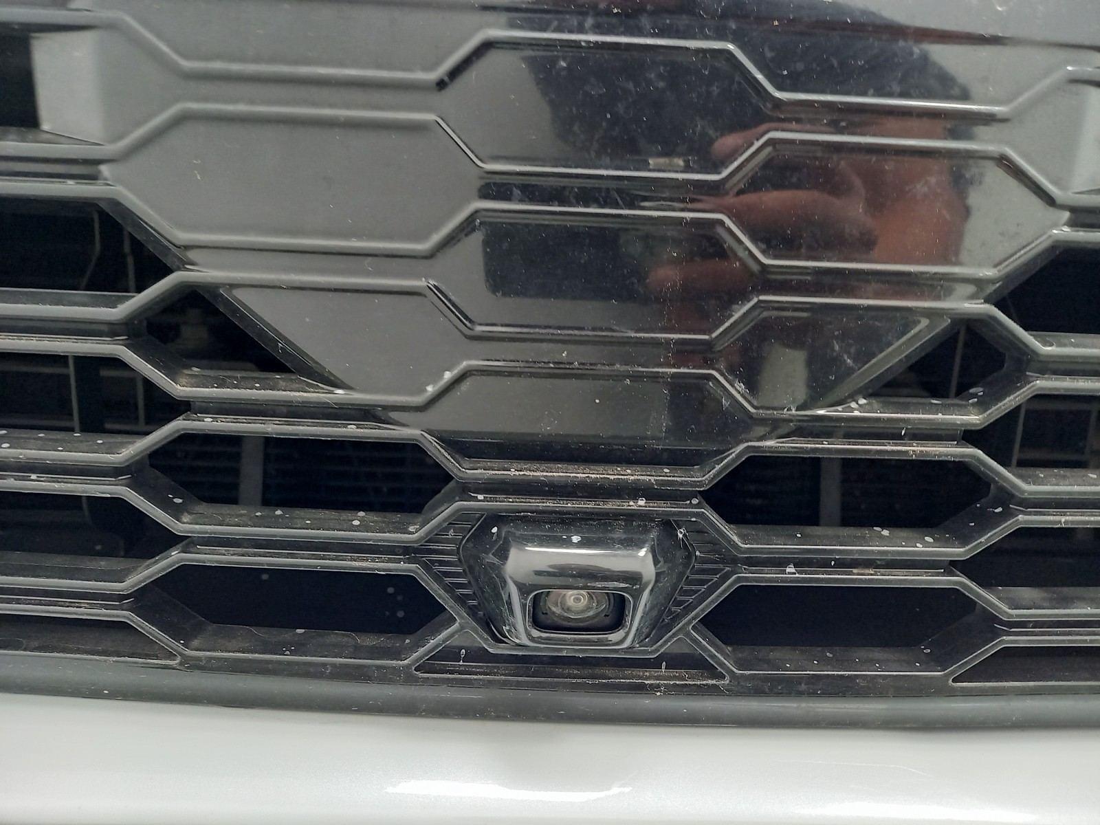 MITSUBISHI ECLIPSE CROSS PHEV KAITEKI+4 38 