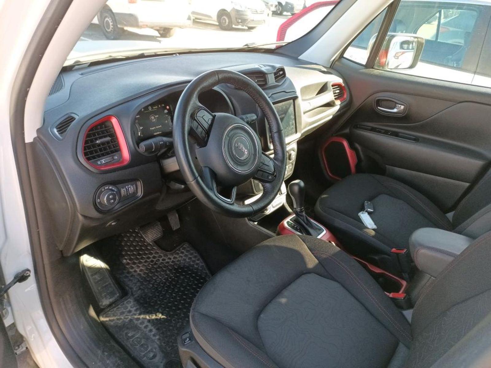 JEEP RENEGADE TRAILHAW 1.3 PHEV 3 