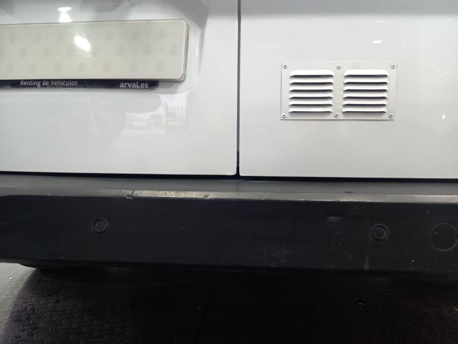FORD TRANSIT CONNECT 1.5 TDCi 74kW Trend 240 L2 15