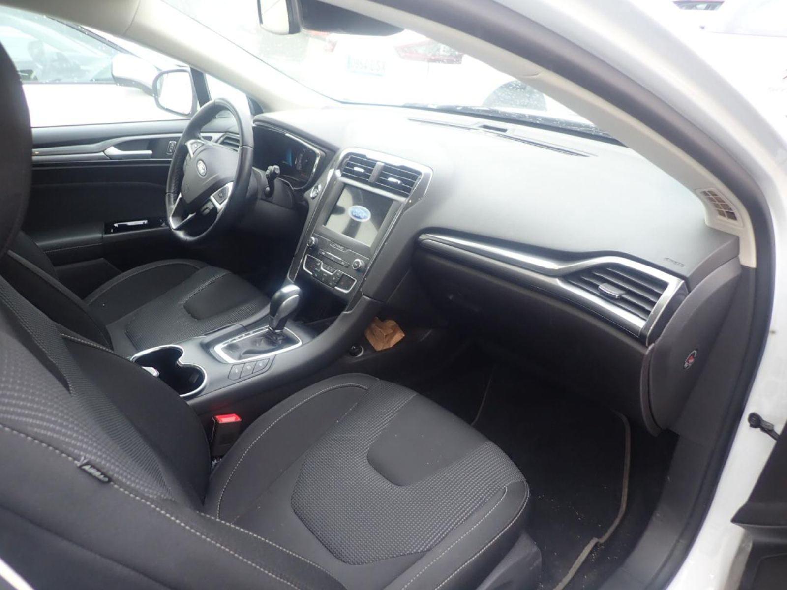 FORD MONDEO SW 2.0 Hibrido 138kW Titanium HEV AT SB 10 