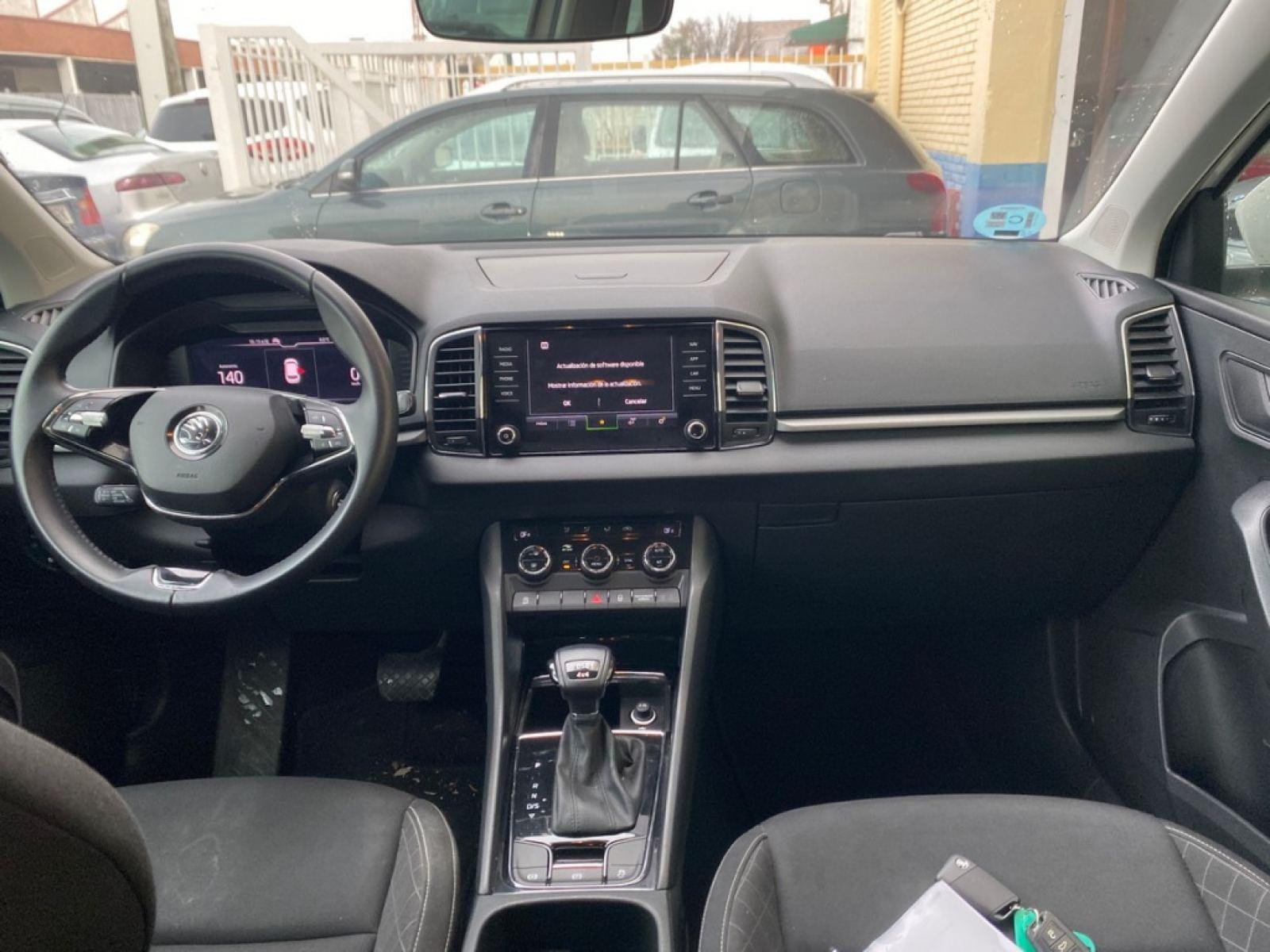 SKODA KAROQ 2.0 TDI 110kW (150CV) DSG 4X4 Ambition 9 