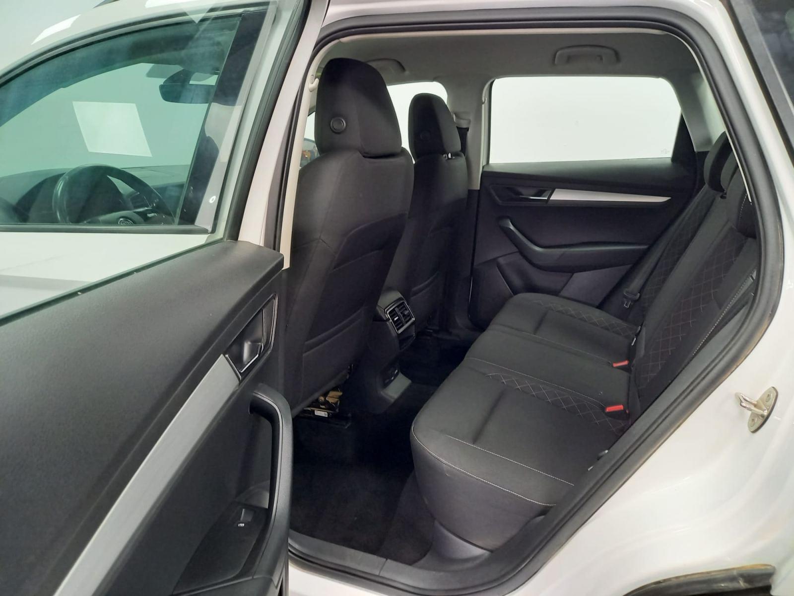 SKODA KAROQ 2.0 TDI 110kW (150CV) DSG 4X4 Ambition 9