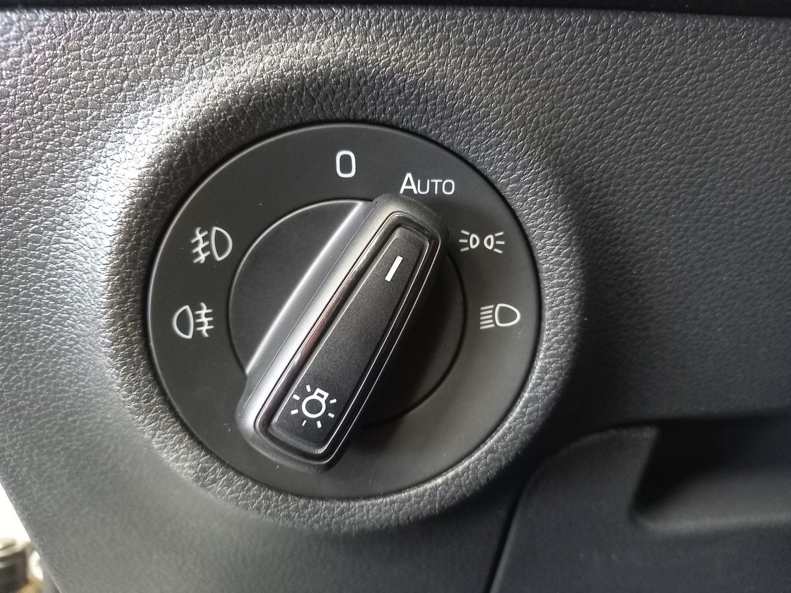 SKODA KAROQ 2.0 TDI 110kW (150CV) DSG 4X4 Ambition 10 