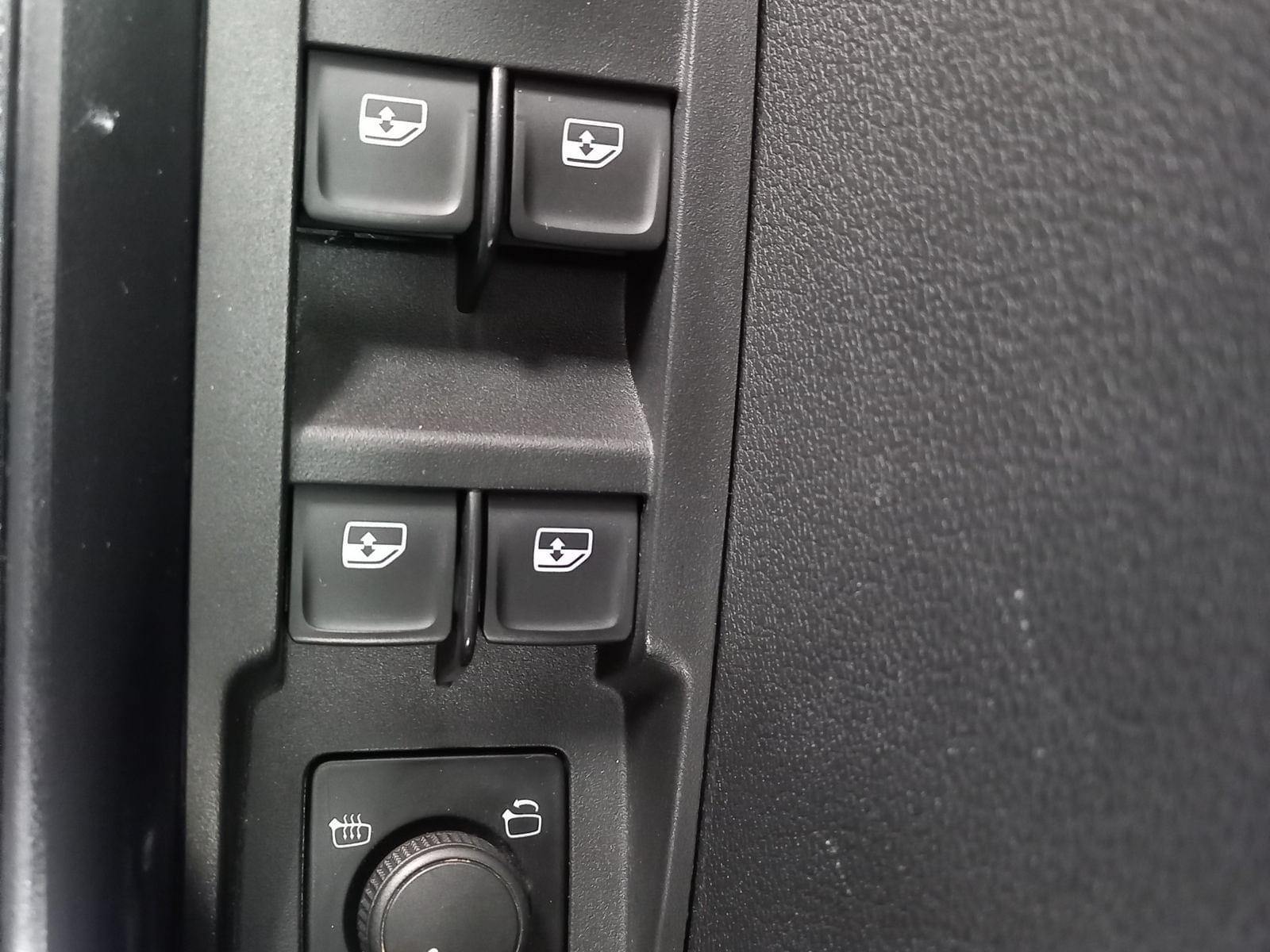 SKODA KAROQ 2.0 TDI 110kW (150CV) DSG 4X4 Ambition 11 