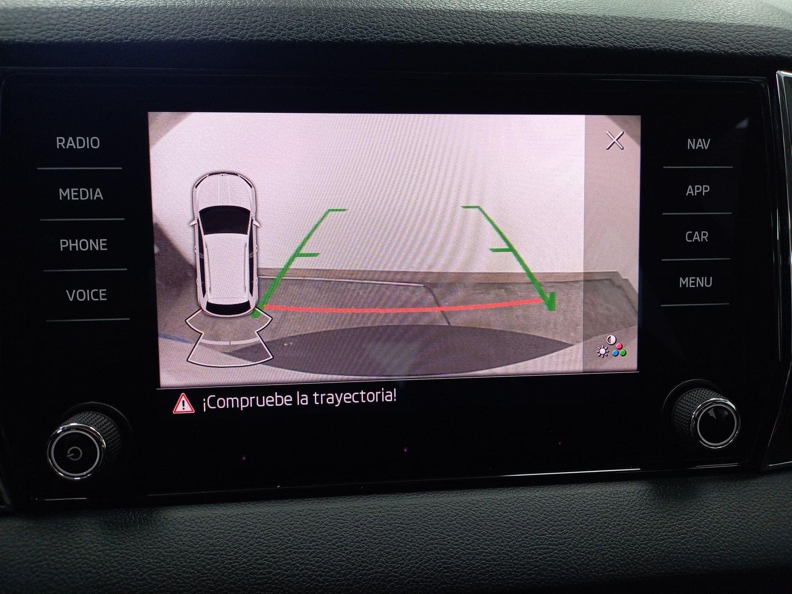 SKODA KAROQ 2.0 TDI 110kW (150CV) DSG 4X4 Ambition 29 
