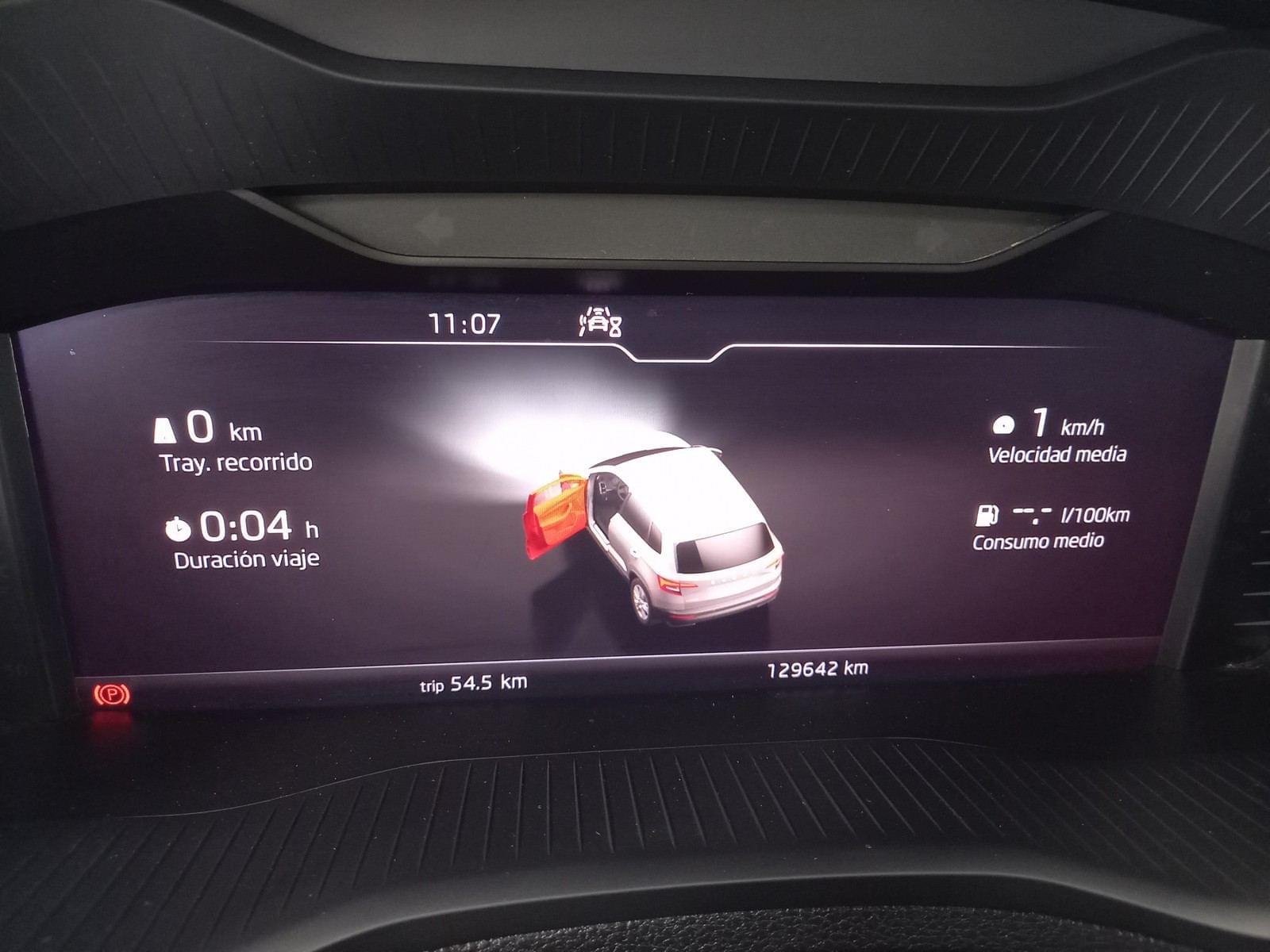 SKODA KAROQ 2.0 TDI 110kW (150CV) DSG 4X4 Ambition 31 