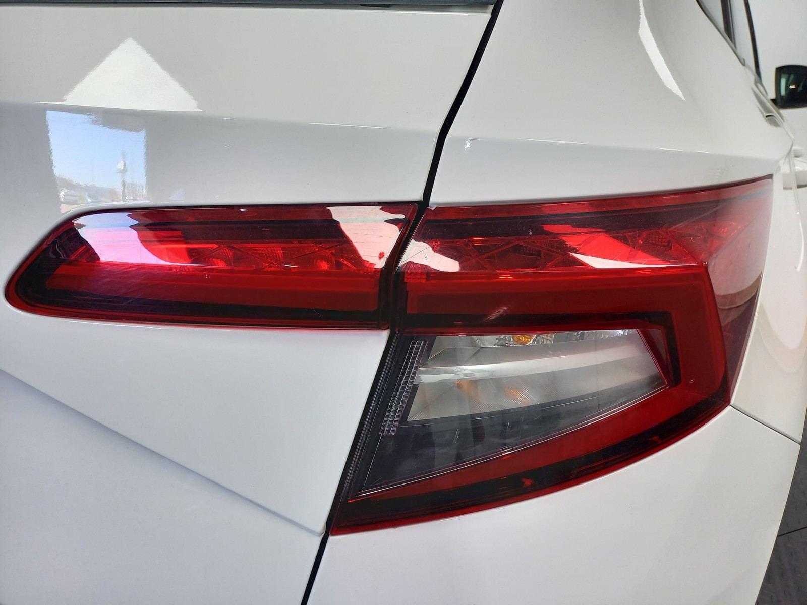 SKODA KAROQ 2.0 TDI 110kW (150CV) DSG 4X4 Ambition 33 