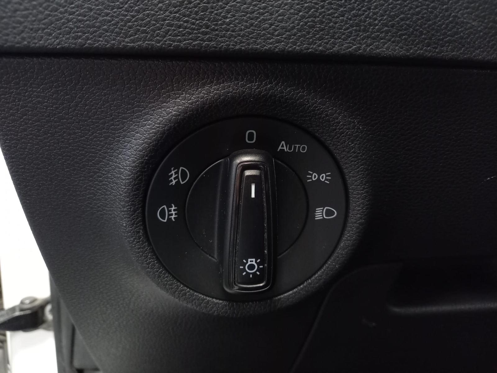 SKODA KAROQ 2.0 TDI 110kW (150CV) DSG 4X4 Ambition 26 