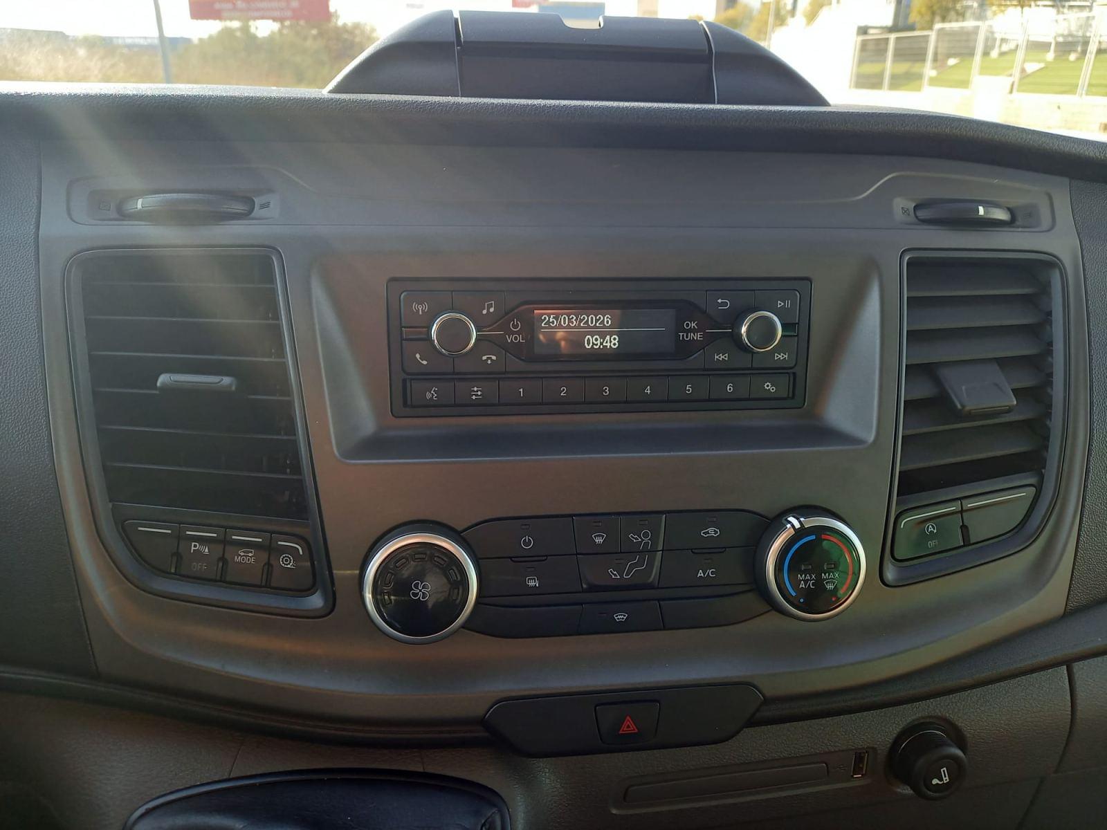 FORD TRANSIT furgón 310 96kW L2H2 Van Trend FWD MHEV 11