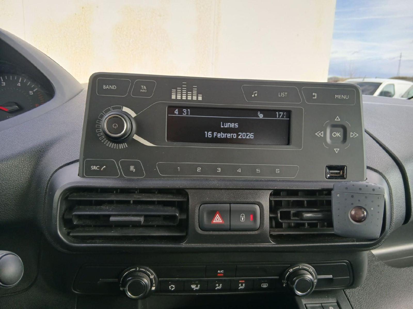 PEUGEOT RIFTER combi Access Standard BlueHDi 73kW (AC) 8 