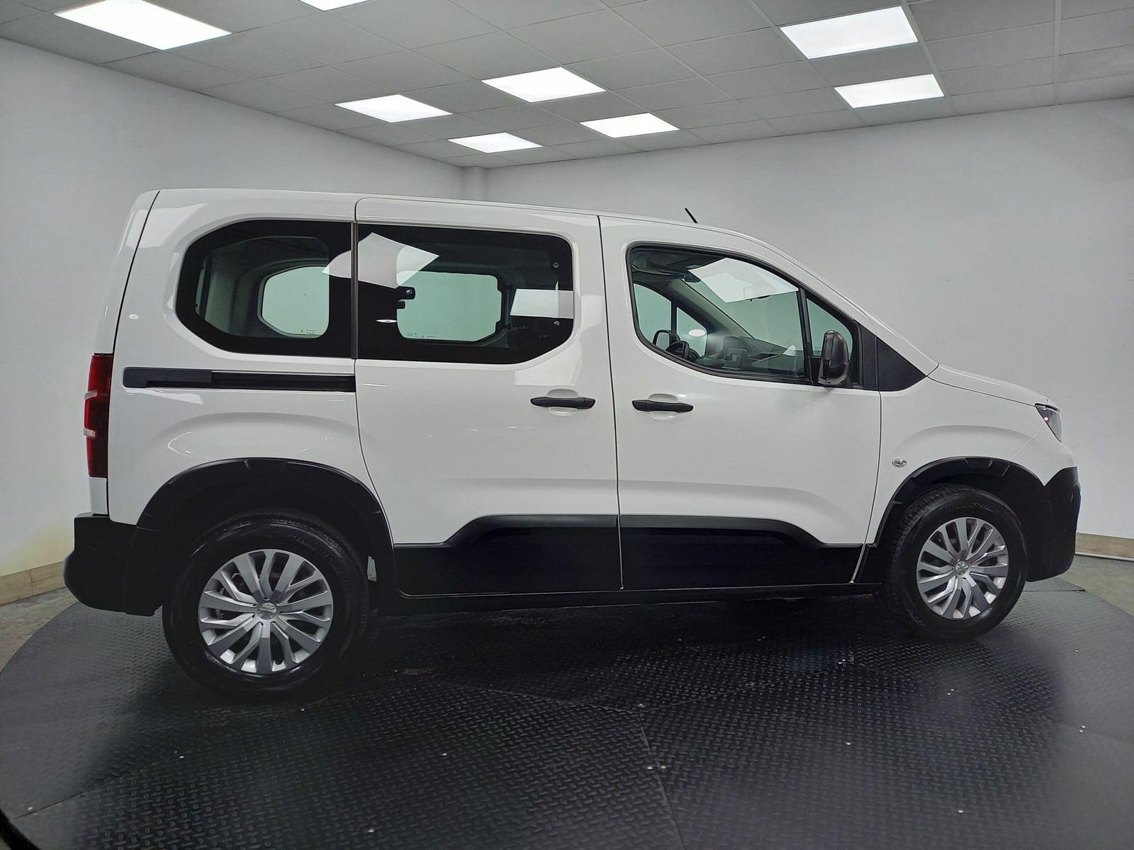 PEUGEOT RIFTER combi Access Standard BlueHDi 73kW (AC) 3 