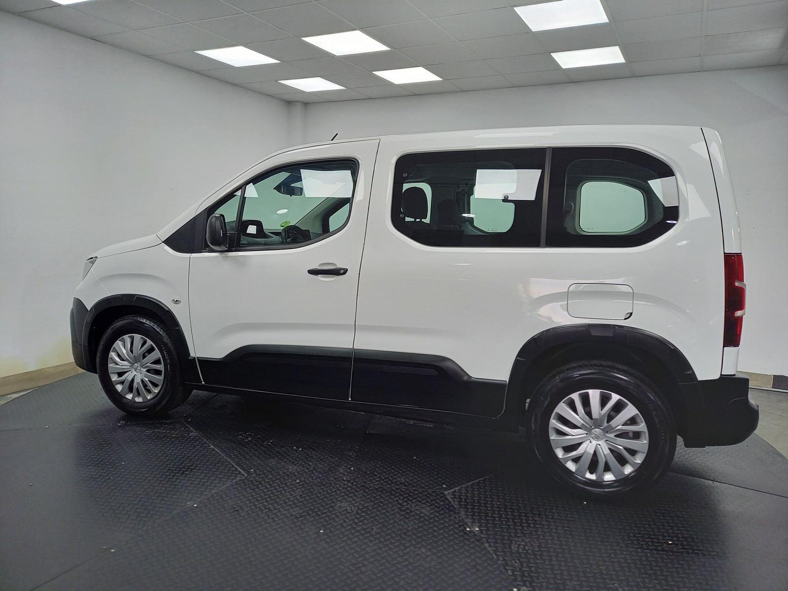 PEUGEOT RIFTER combi Access Standard BlueHDi 73kW (AC) 7 