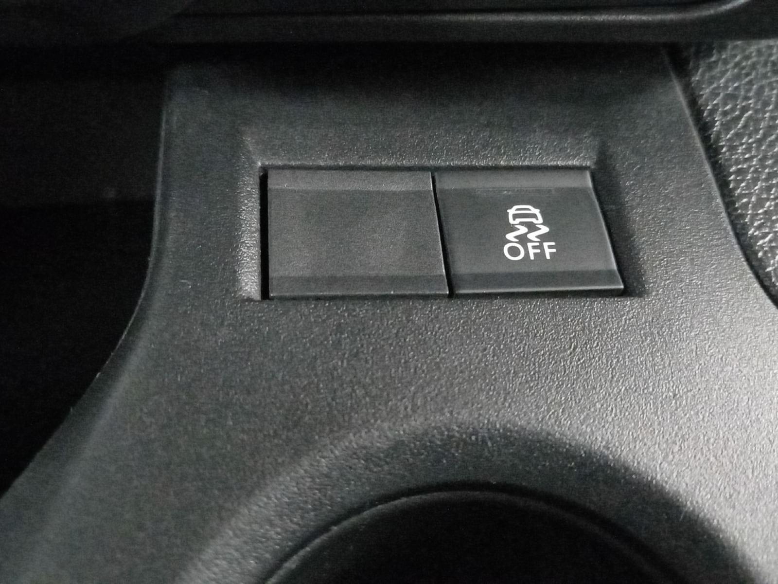 PEUGEOT RIFTER combi Access Standard BlueHDi 73kW (AC) 17 