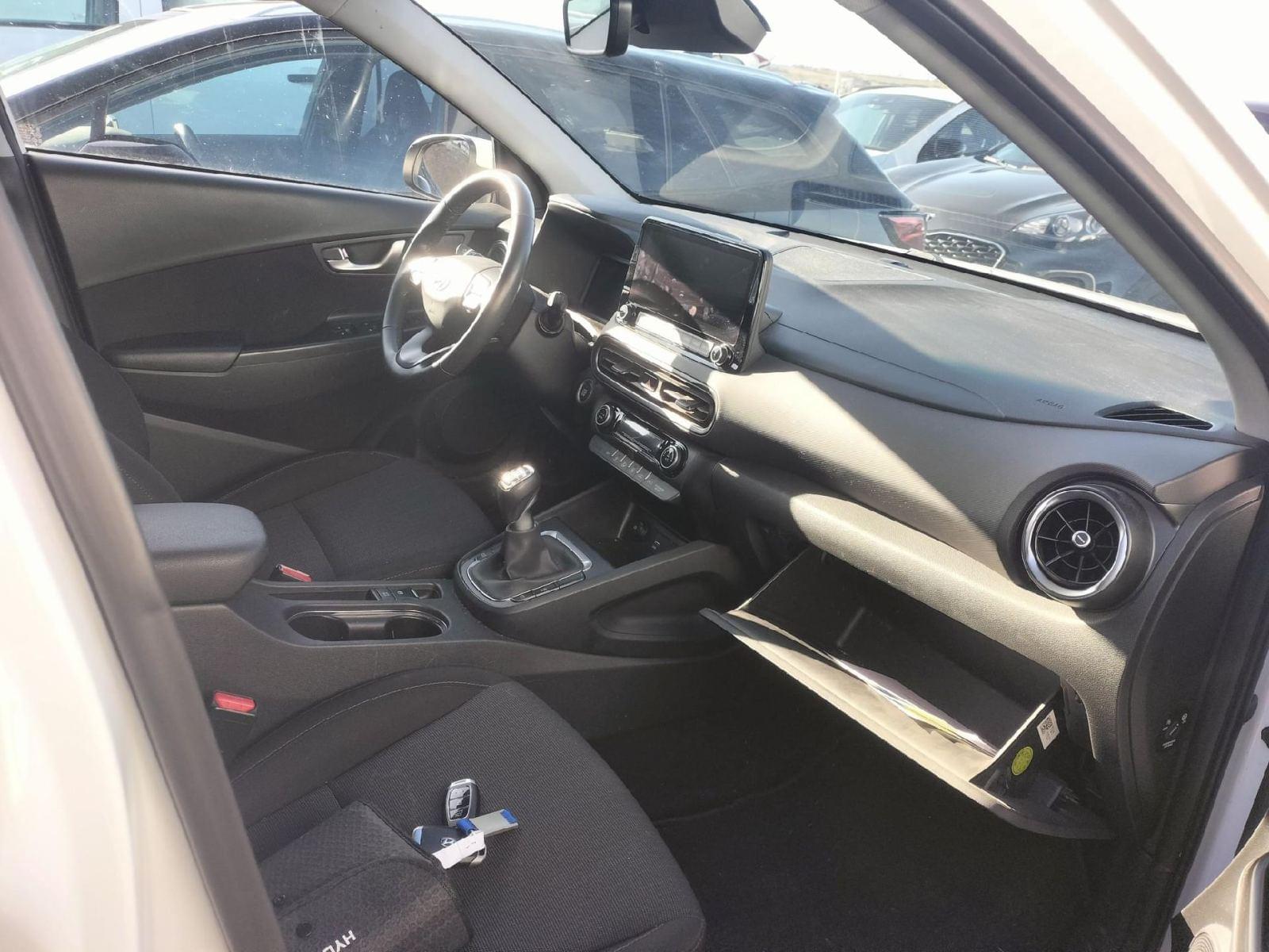 HYUNDAI KONA todoterreno 1.0 TGDI 48V Tecno 4X2 6 