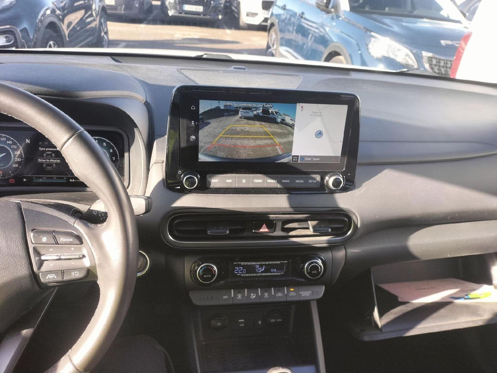 HYUNDAI KONA todoterreno 1.0 TGDI 48V Tecno 4X2 7 