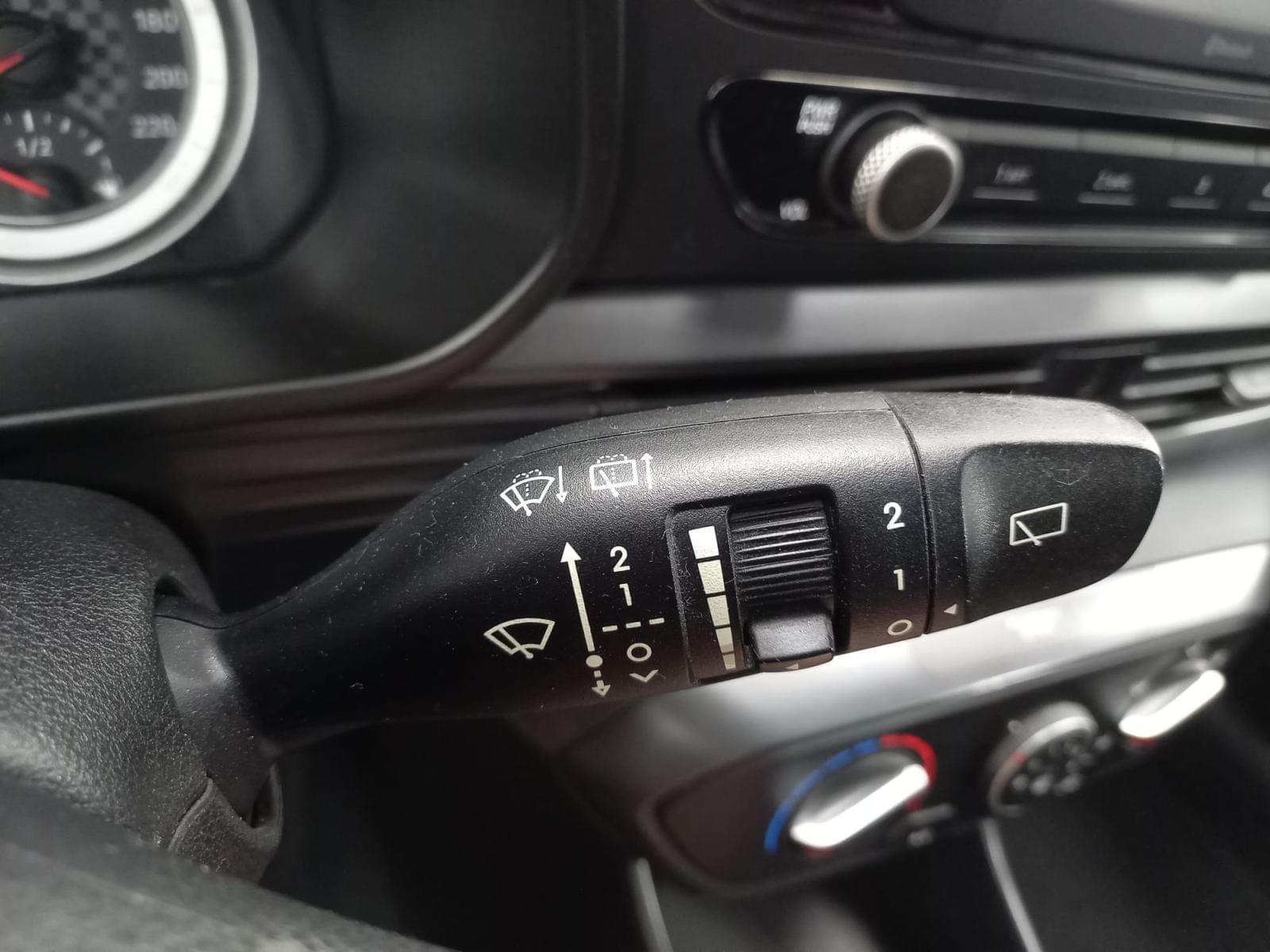 HYUNDAI I20 1.0 TGDI 74kW (100CV) 48V Essence 19
