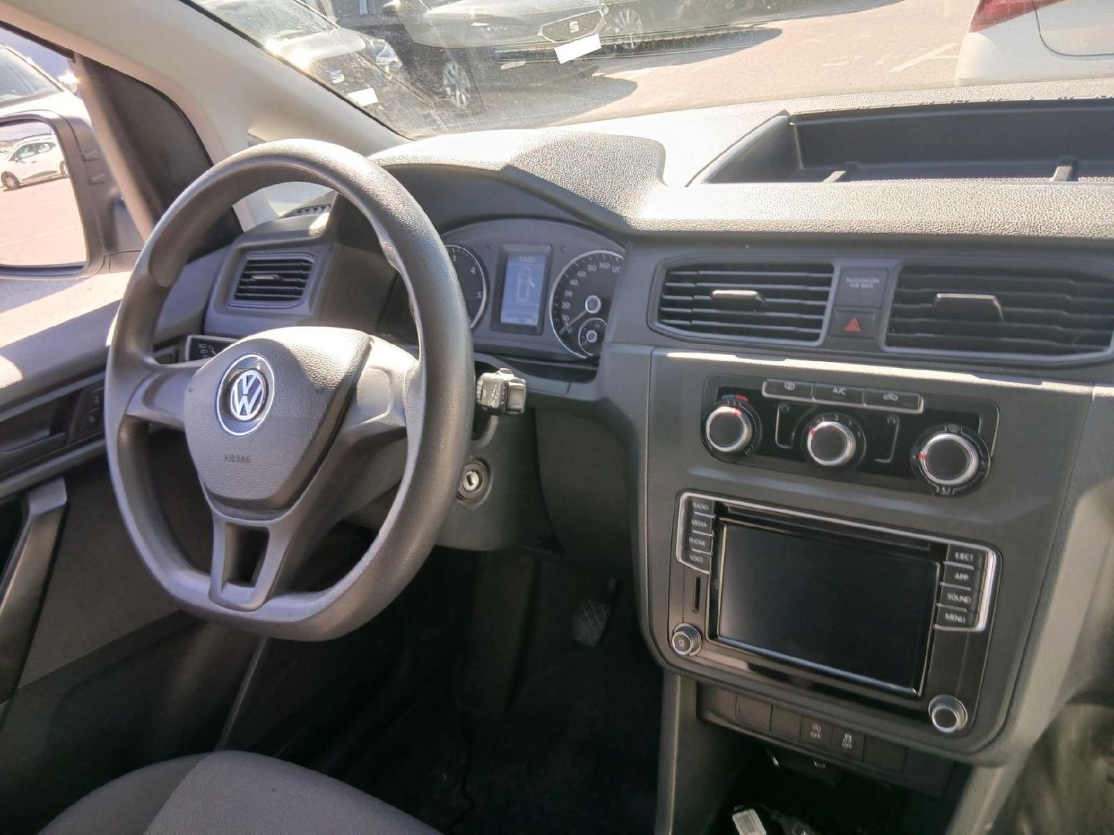 VOLKSWAGEN CADDY Profesional Furgón 2.0 TDI 75kW BMT (CX) 3 