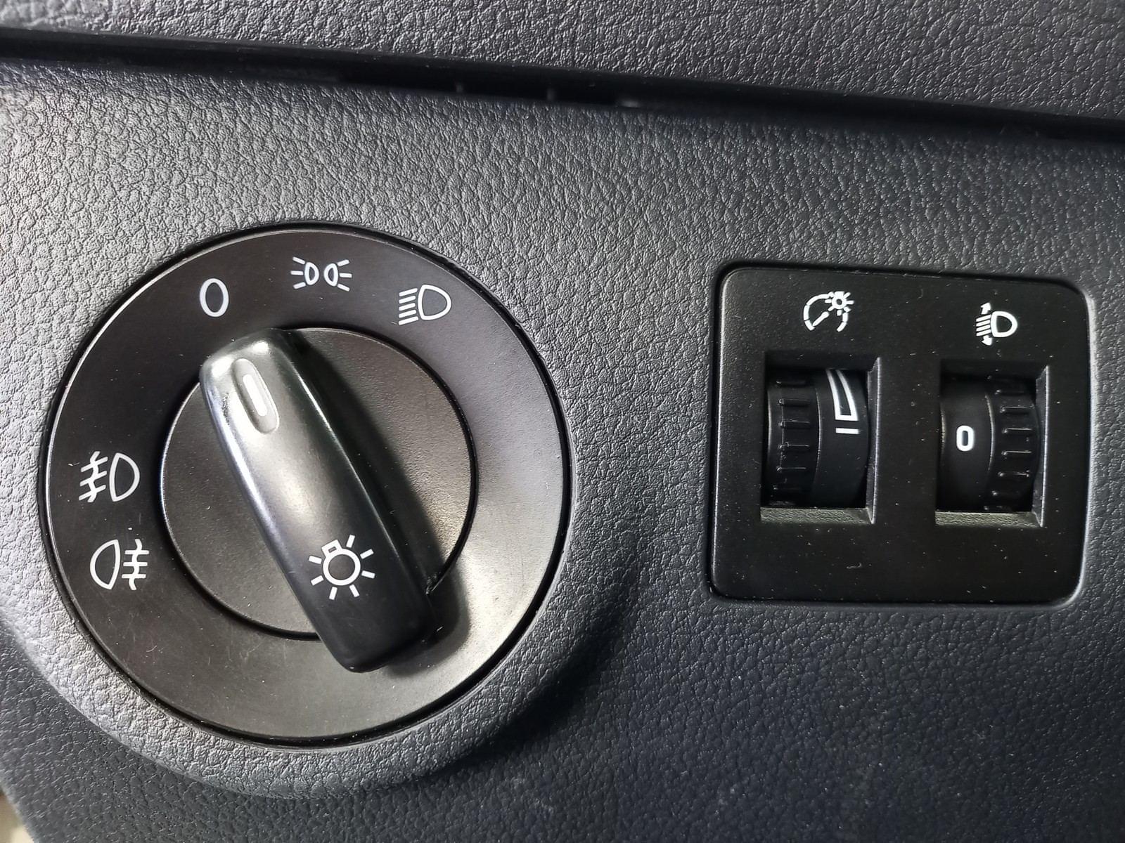 VOLKSWAGEN CADDY Profesional Furgón 2.0 TDI 75kW BMT (CX) 10 