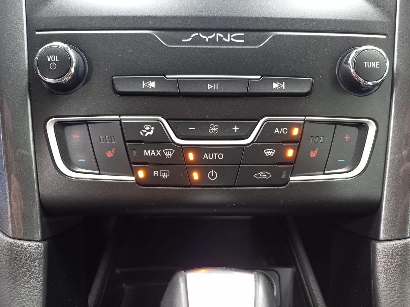 FORD MONDEO 2.0 Hibrido 138kW/187CV Titanium HEV AT 15 