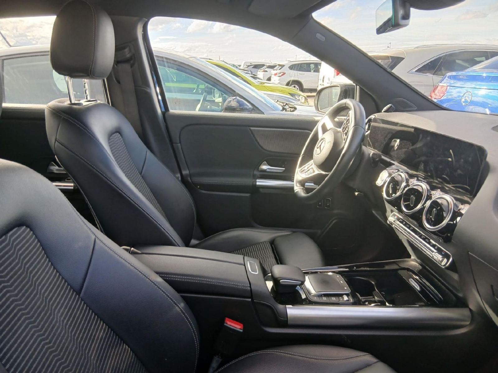 MERCEDES CLASE GLA 250 E 6