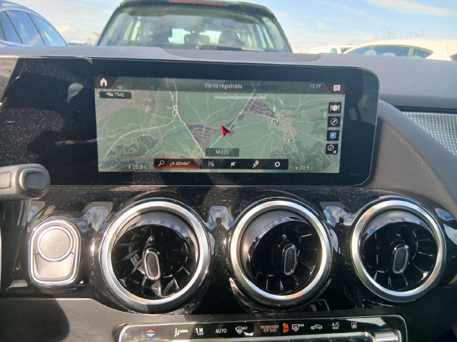 MERCEDES CLASE GLA 250 E 8